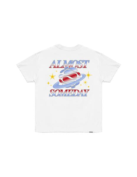 Universal Tee Universal Tee