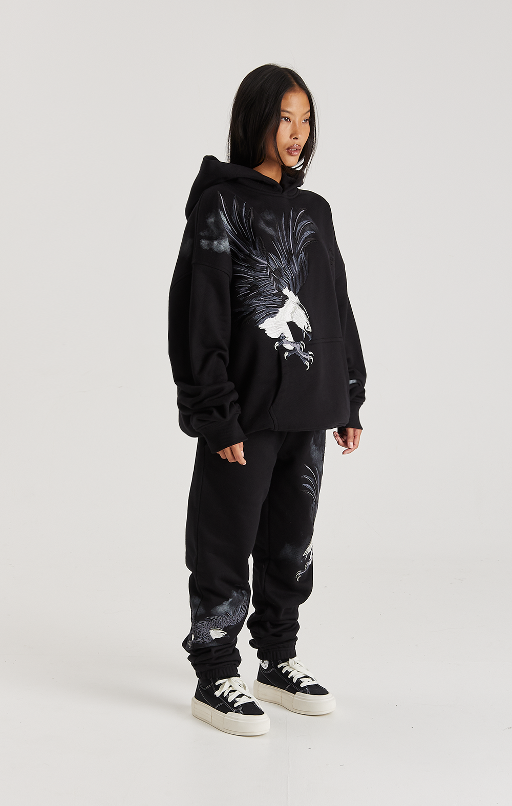 MIDNIGHT HAWK SWEATPANTS MIDNIGHT HAWK SWEATPANTS