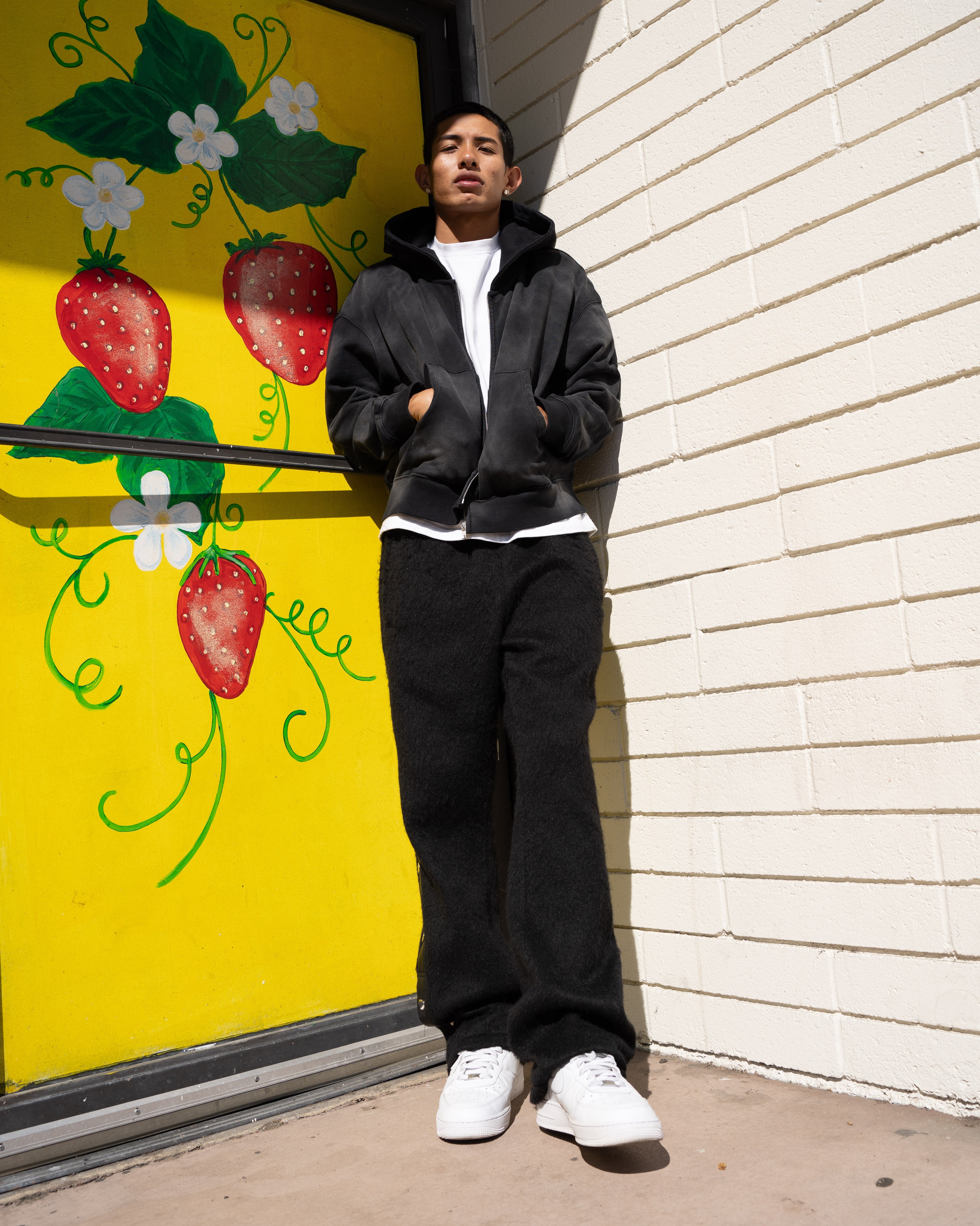 EPTM Sun Faded Cropped Zip Up Hoodie - Black EPTM Sun Faded Cropped Zip Up Hoodie - Black