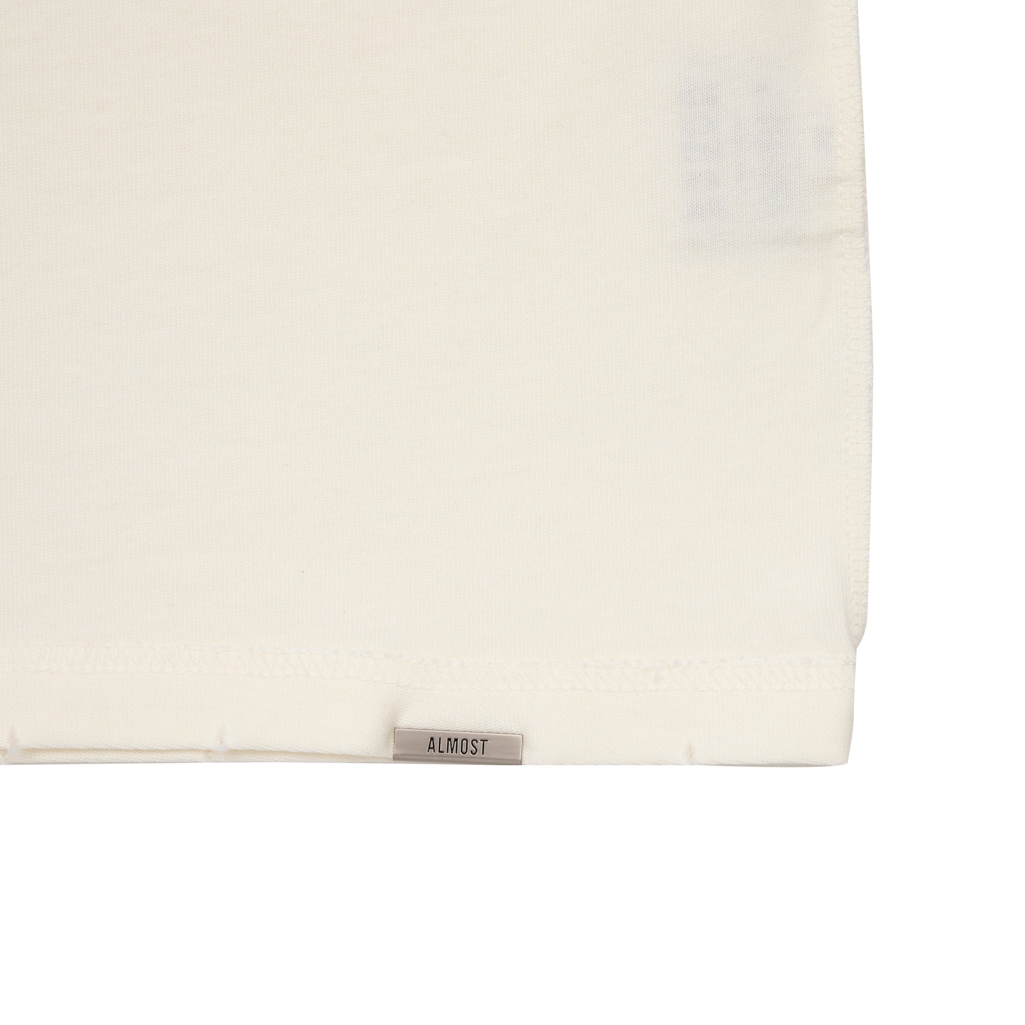 Wreath Tee Wreath Tee