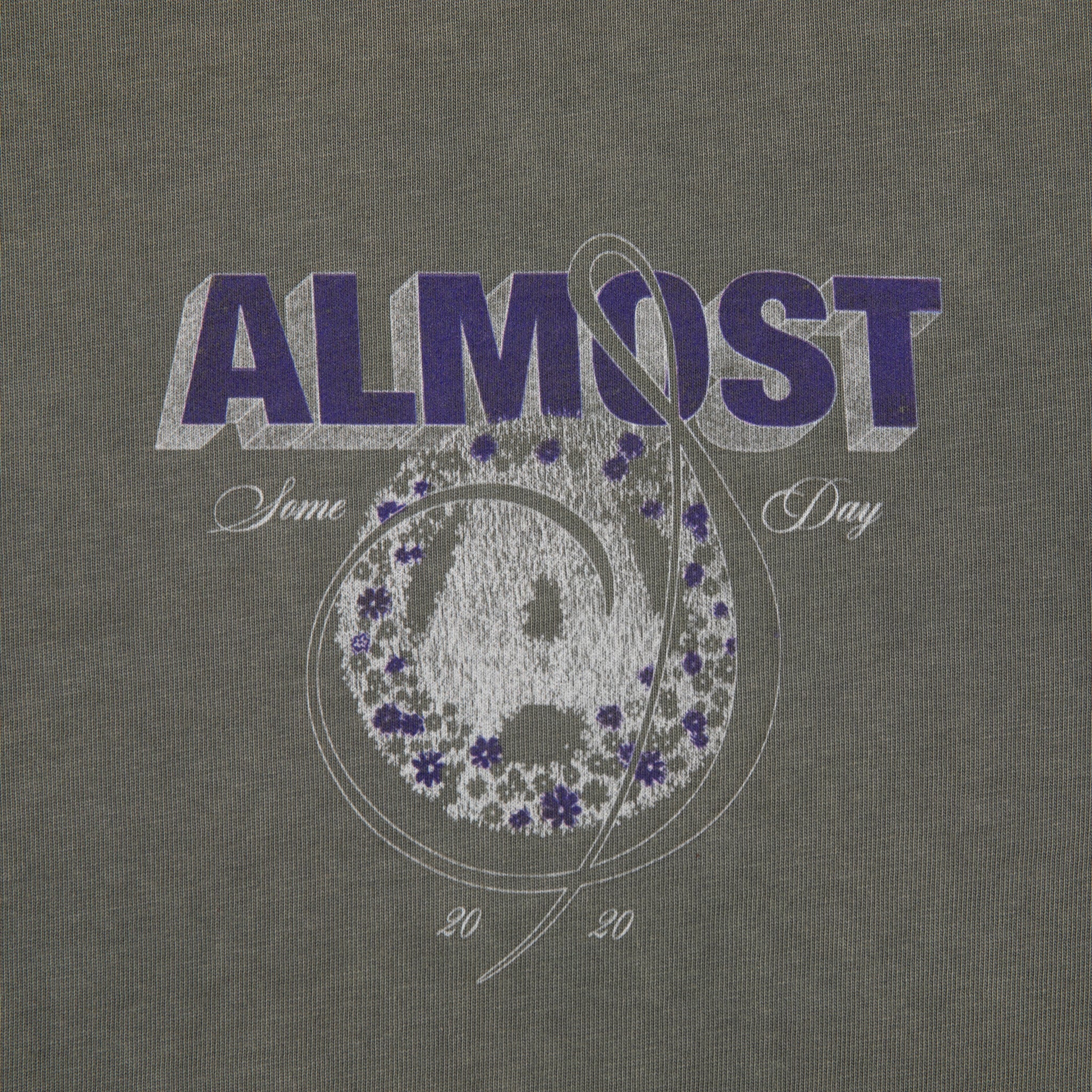 Wreath Tee Wreath Tee