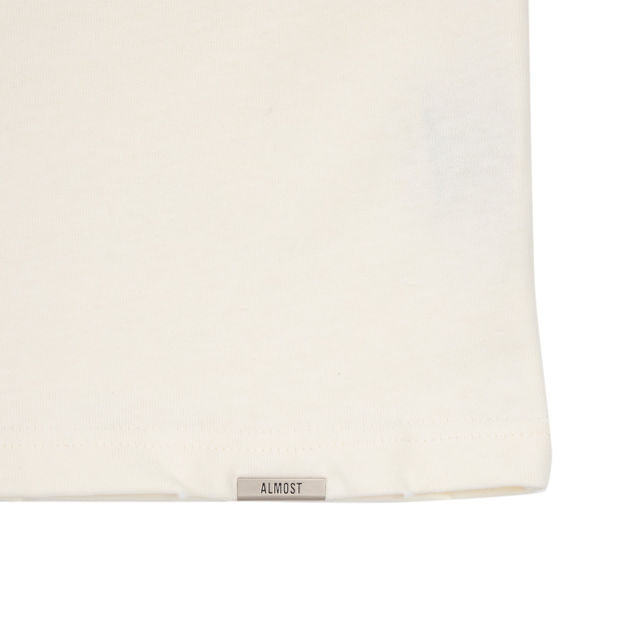 Dreaming Tee Dreaming Tee