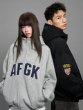 DOCARE(AFGK) "High-neck badge zip hoodie" DOCARE(AFGK) "High-neck badge zip hoodie"