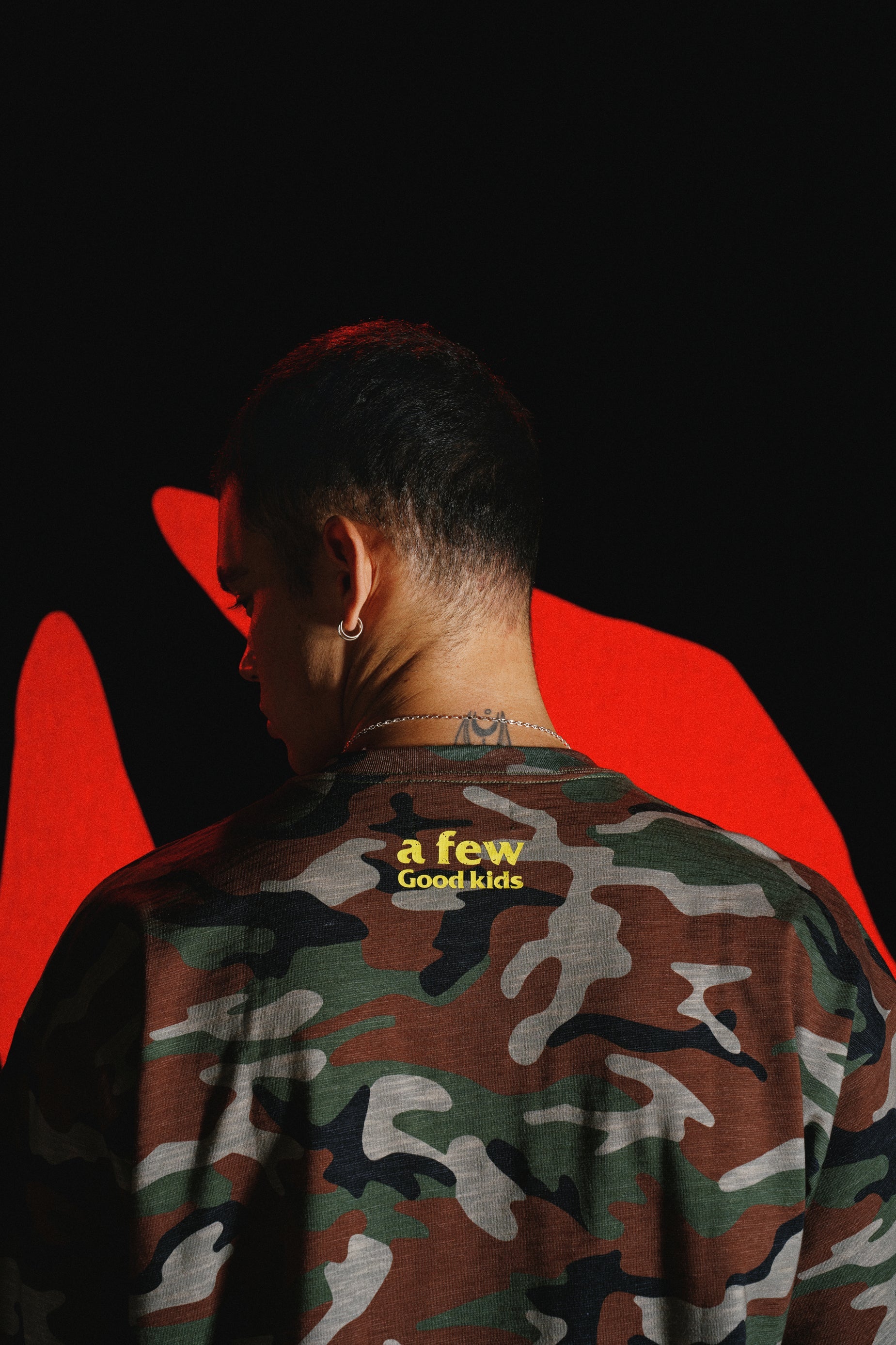 DONCARE(AFGK) "Camo distressed logo tee" DONCARE(AFGK) "Camo distressed logo tee"