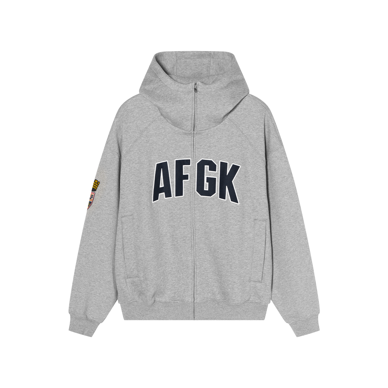 DOCARE(AFGK) "High-neck badge zip hoodie" DOCARE(AFGK) "High-neck badge zip hoodie"