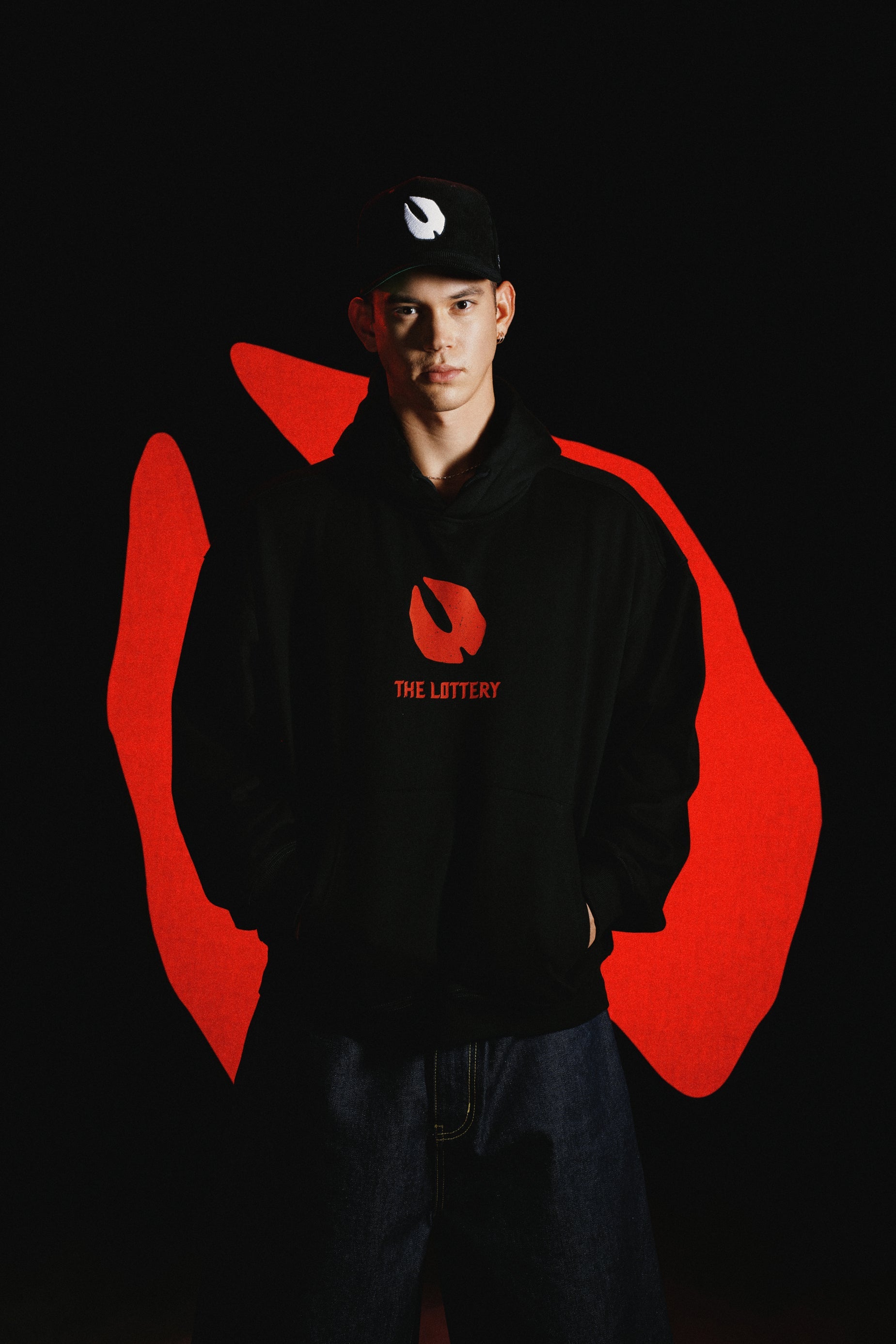 DONCARE(AFGK) "Footprint logo boxy hoodie" DONCARE(AFGK) "Footprint logo boxy hoodie"