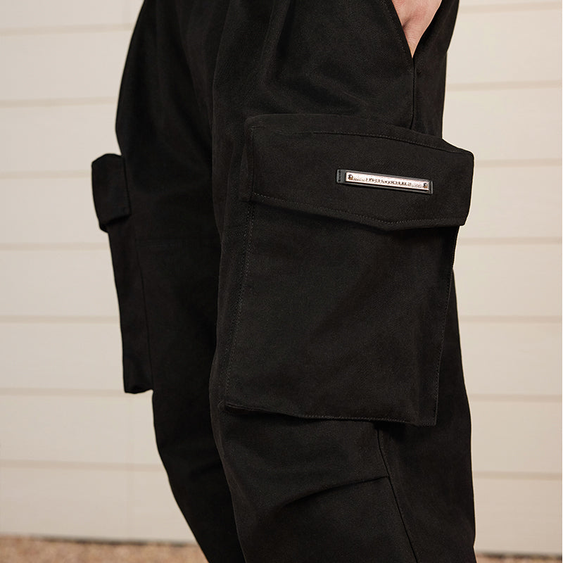 Multi-Pocket Pleated Paratrooper Pants Multi-Pocket Pleated Paratrooper Pants