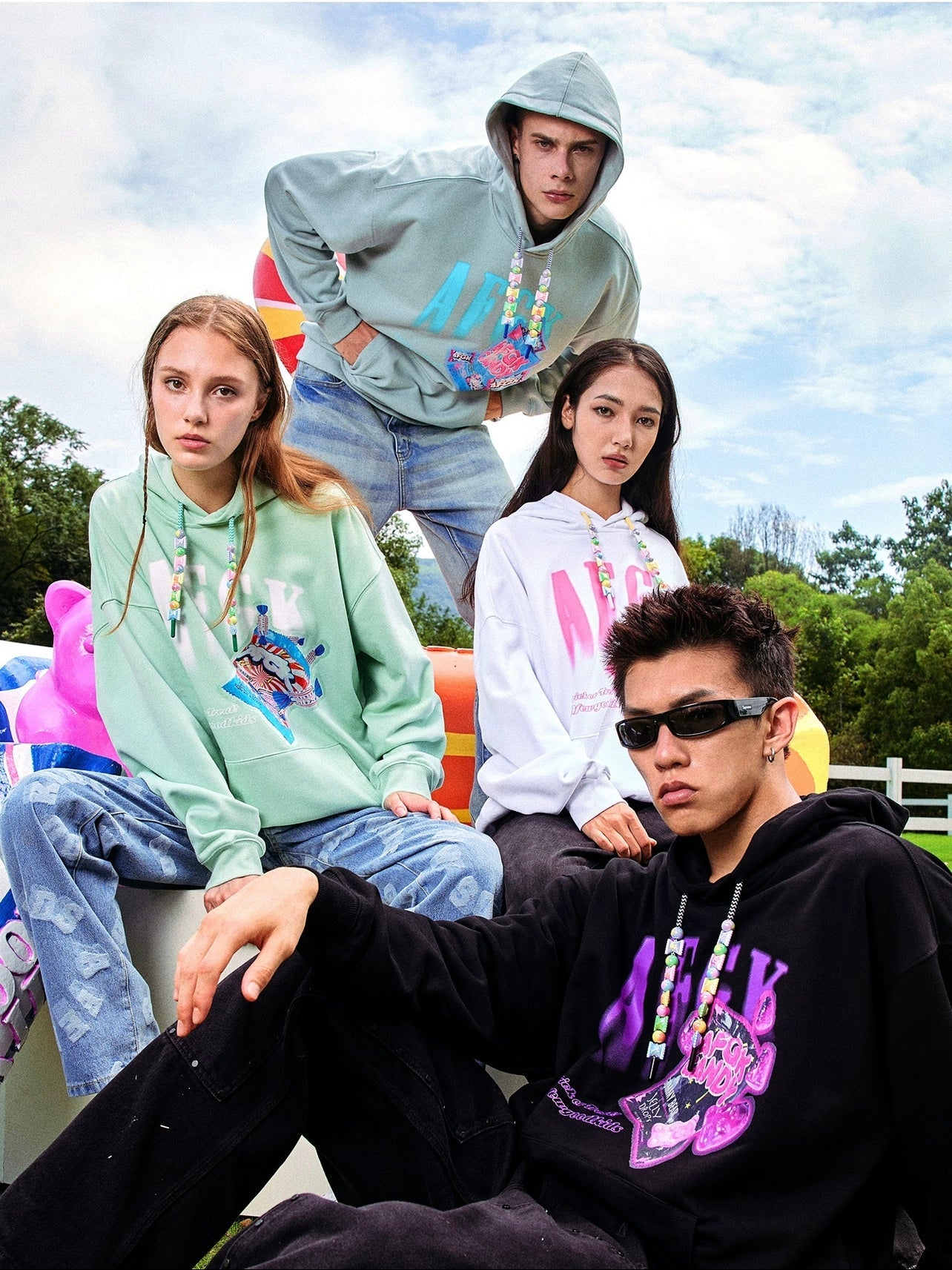 DONCARE(AFGK) "Candy logo hoodie" DONCARE(AFGK) "Candy logo hoodie"