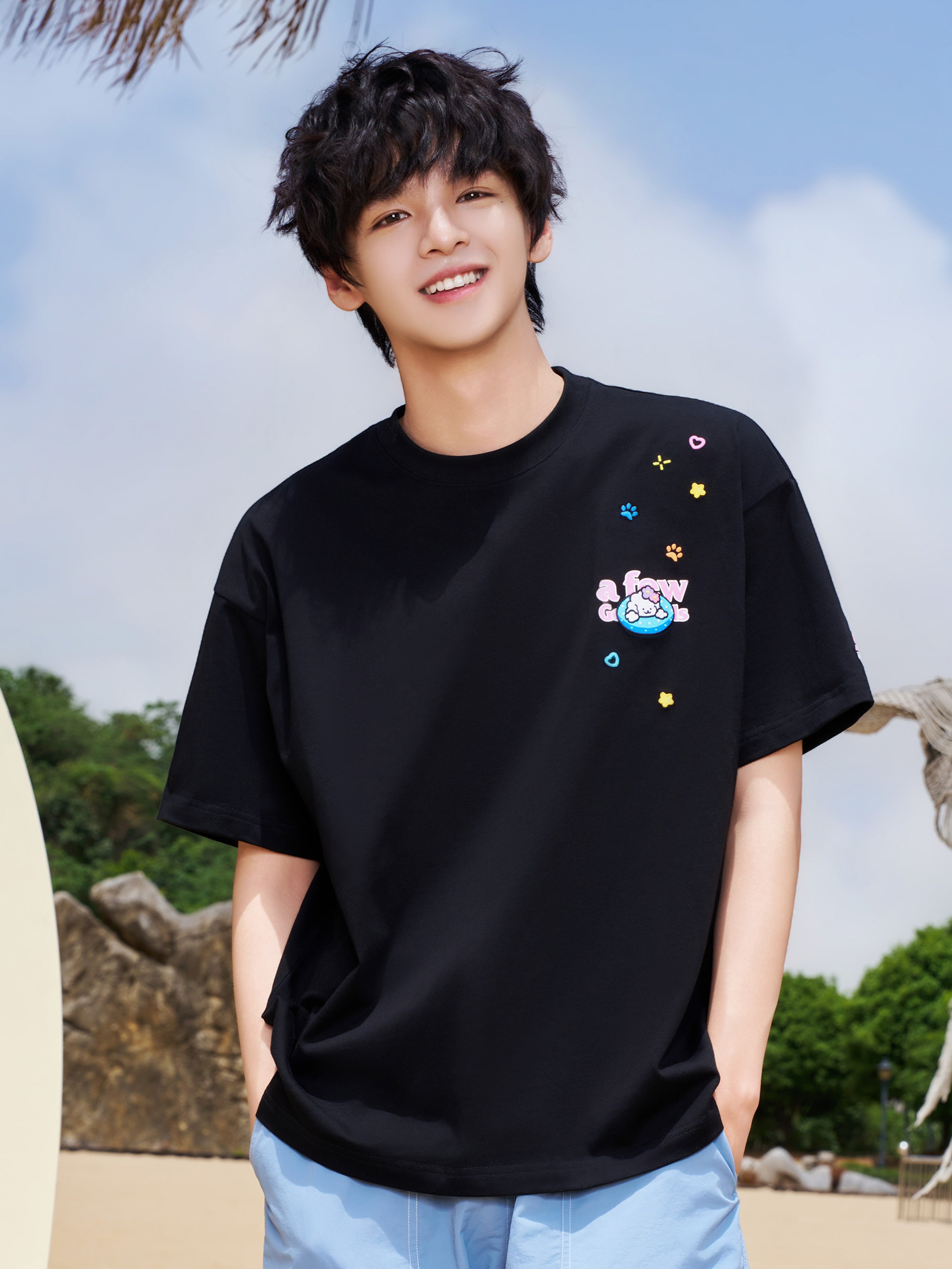 AFGK x Tombonia "Rainbow logo tee" AFGK x Tombonia "Rainbow logo tee"