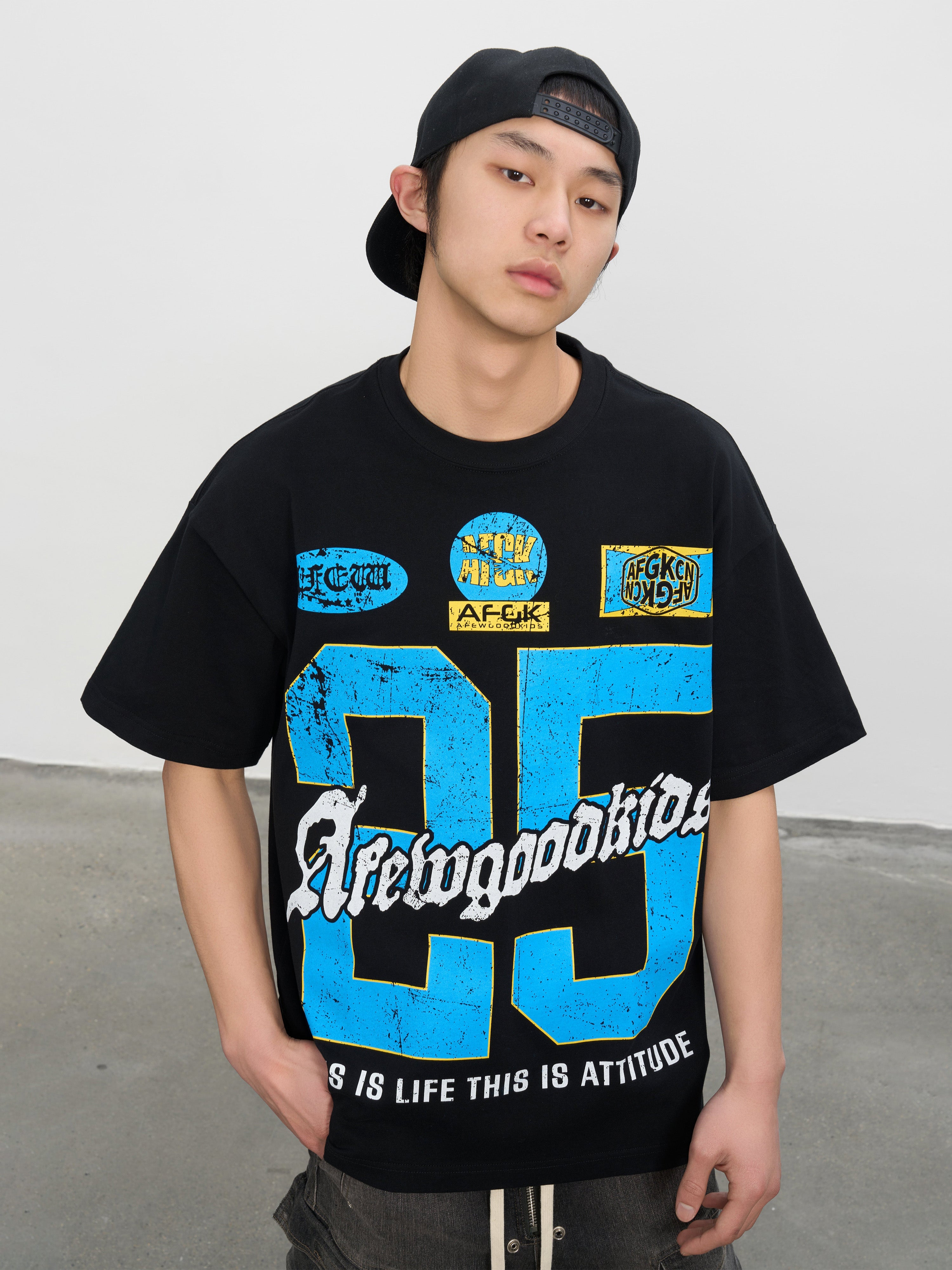 DONCARE(AFGK) "Vintage distressed logo tee" DONCARE(AFGK) "Vintage distressed logo tee"