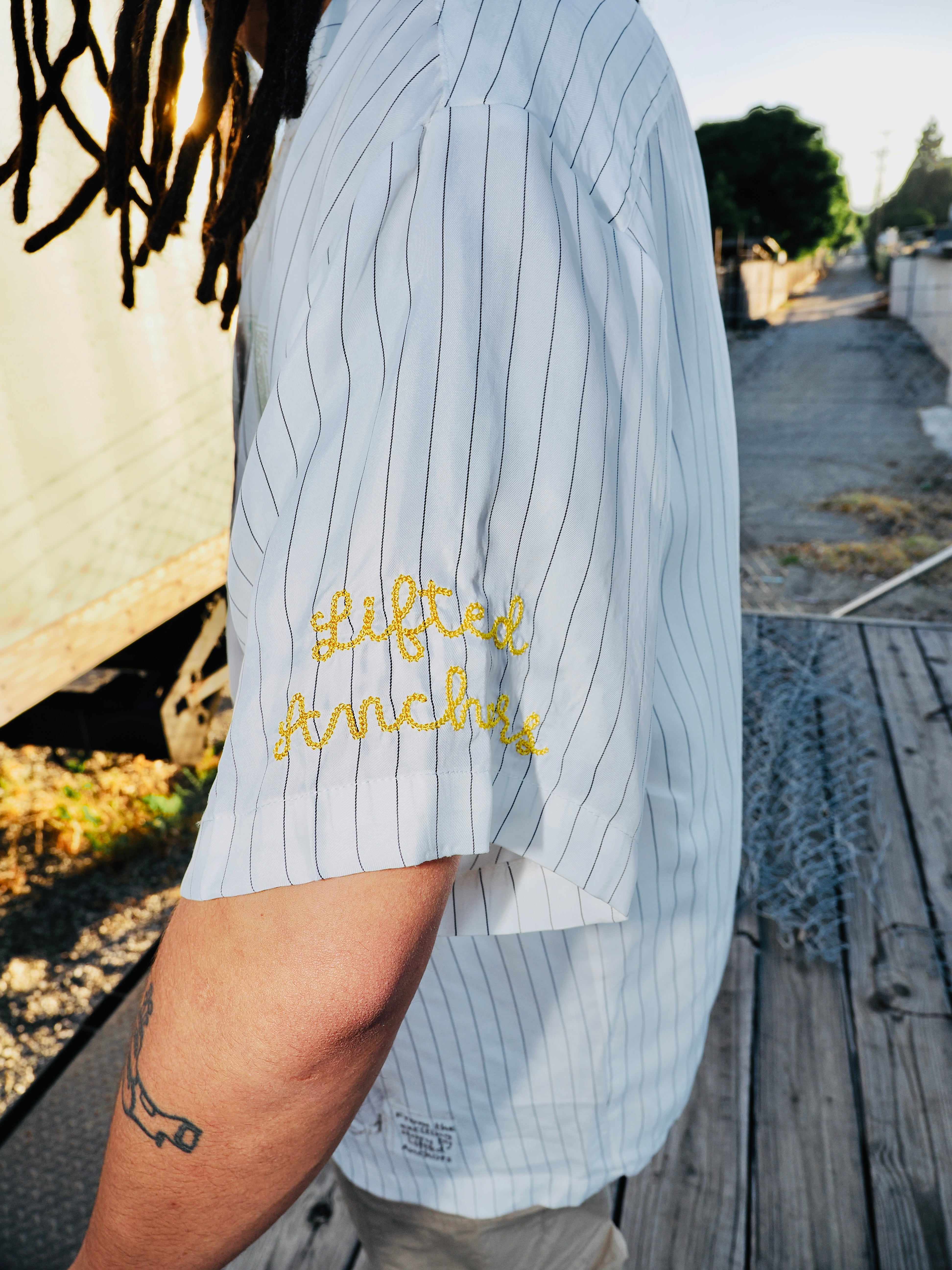 DAMSEL SS BUTTON DOWN DAMSEL SS BUTTON DOWN