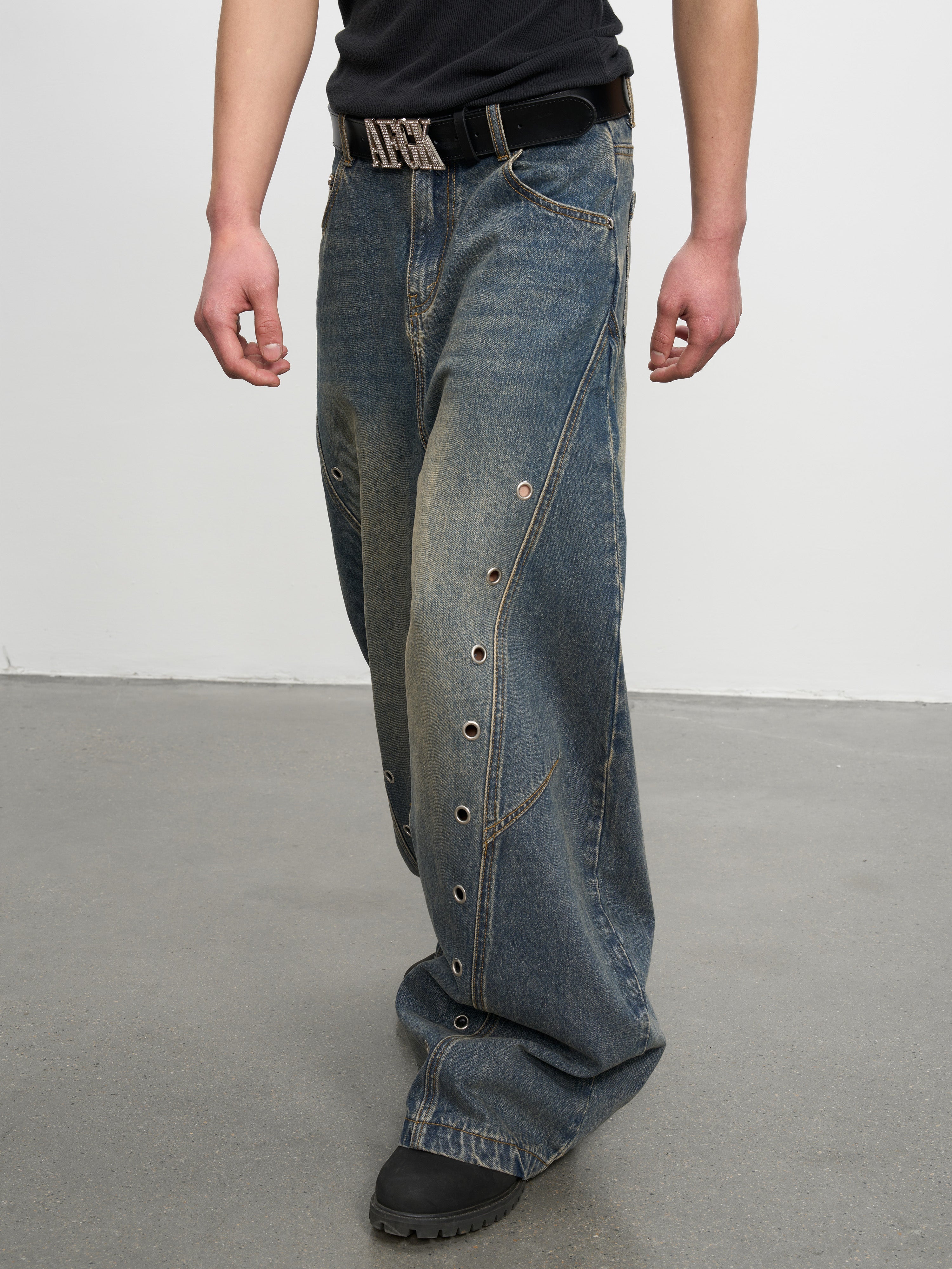 DONCARE(AFGK) "Washed baggy jeans" DONCARE(AFGK) "Washed baggy jeans"