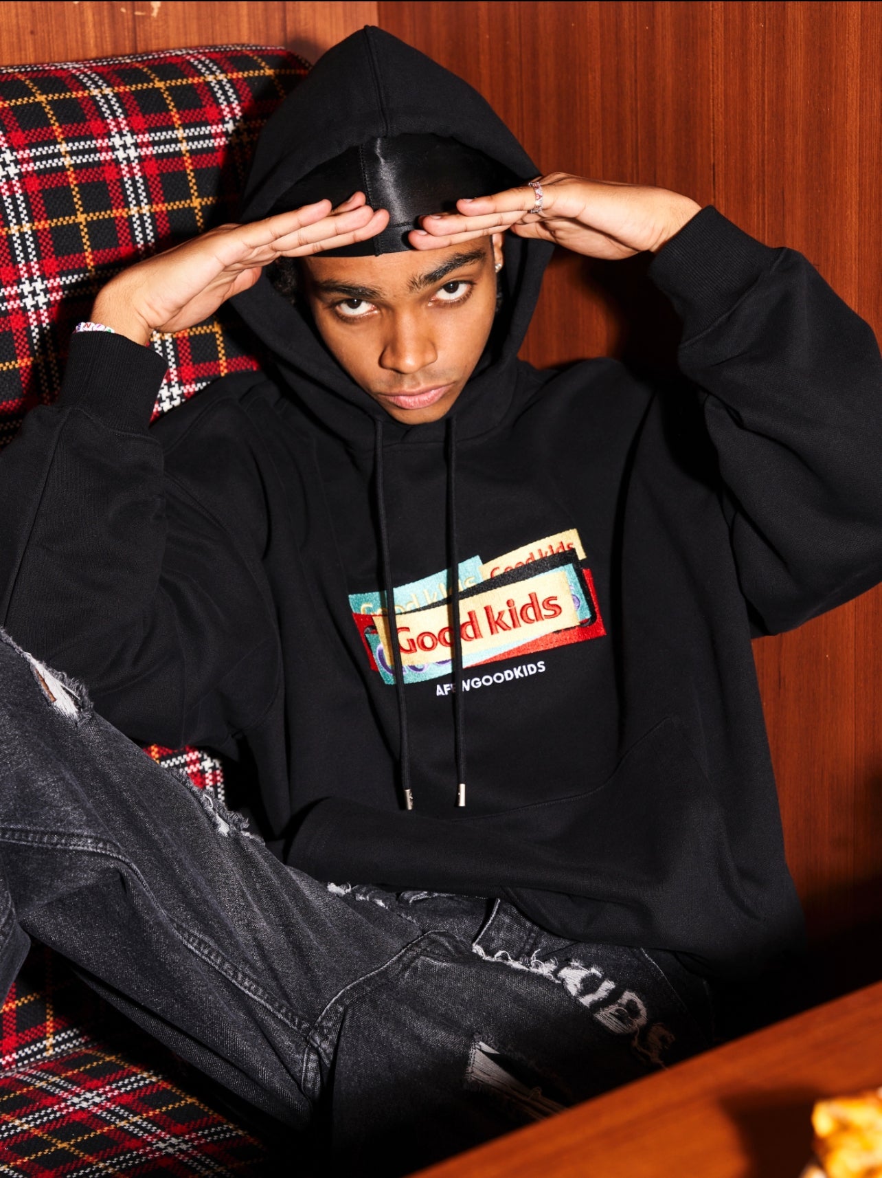 DONCARE(AFGK) "BOX LOGO HOODIE" DONCARE(AFGK) "BOX LOGO HOODIE"
