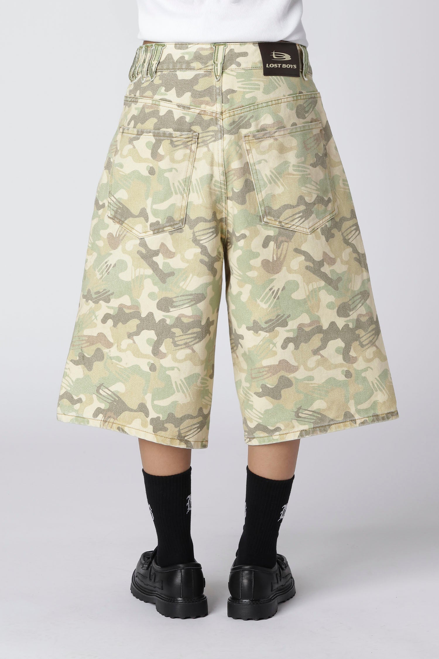 AOP - CAMO JORTS - Logo Camouflage AOP - CAMO JORTS - Logo Camouflage