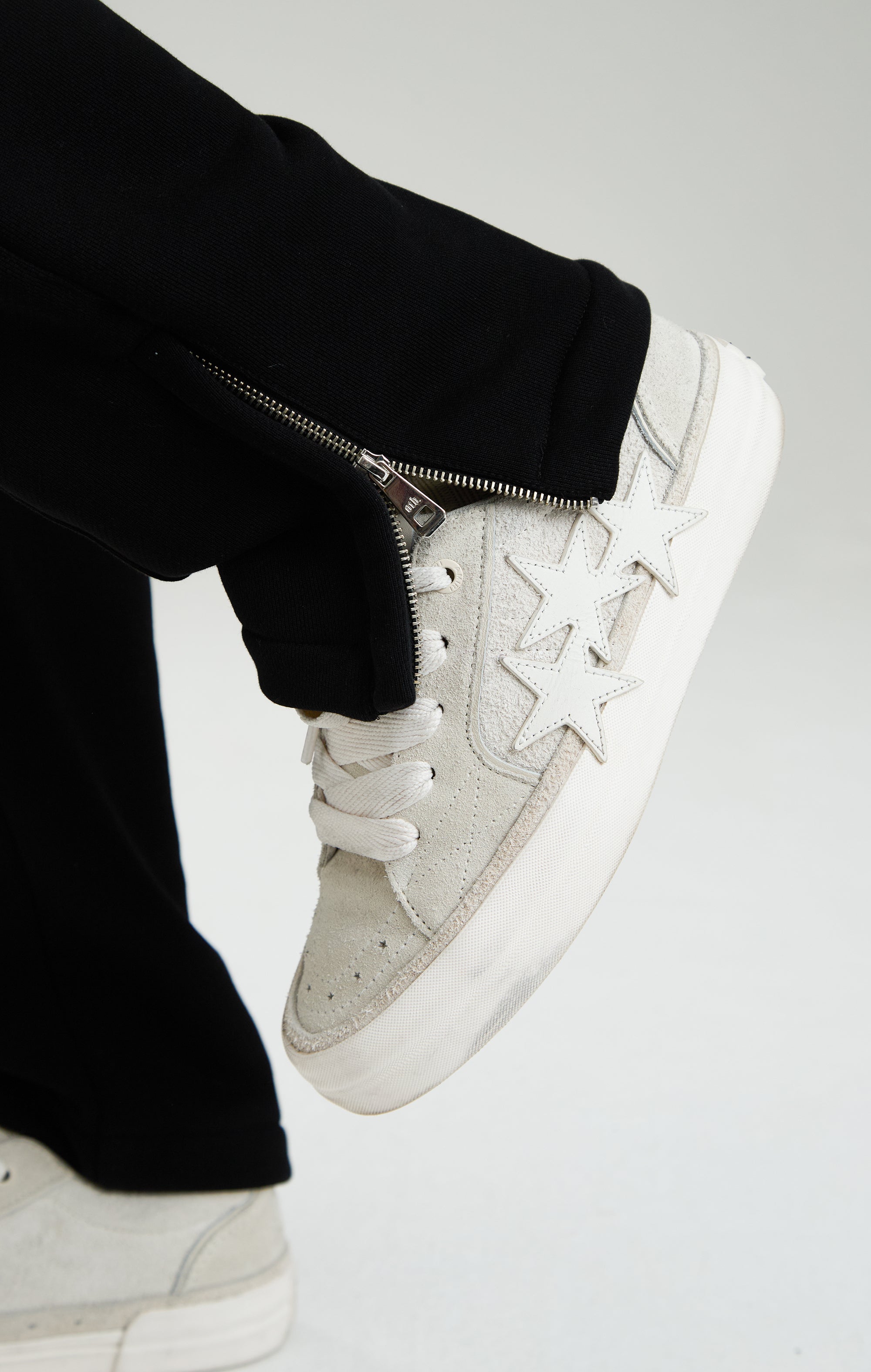 MIDNIGHT HAWTHORN SWEATPANTS MIDNIGHT HAWTHORN SWEATPANTS