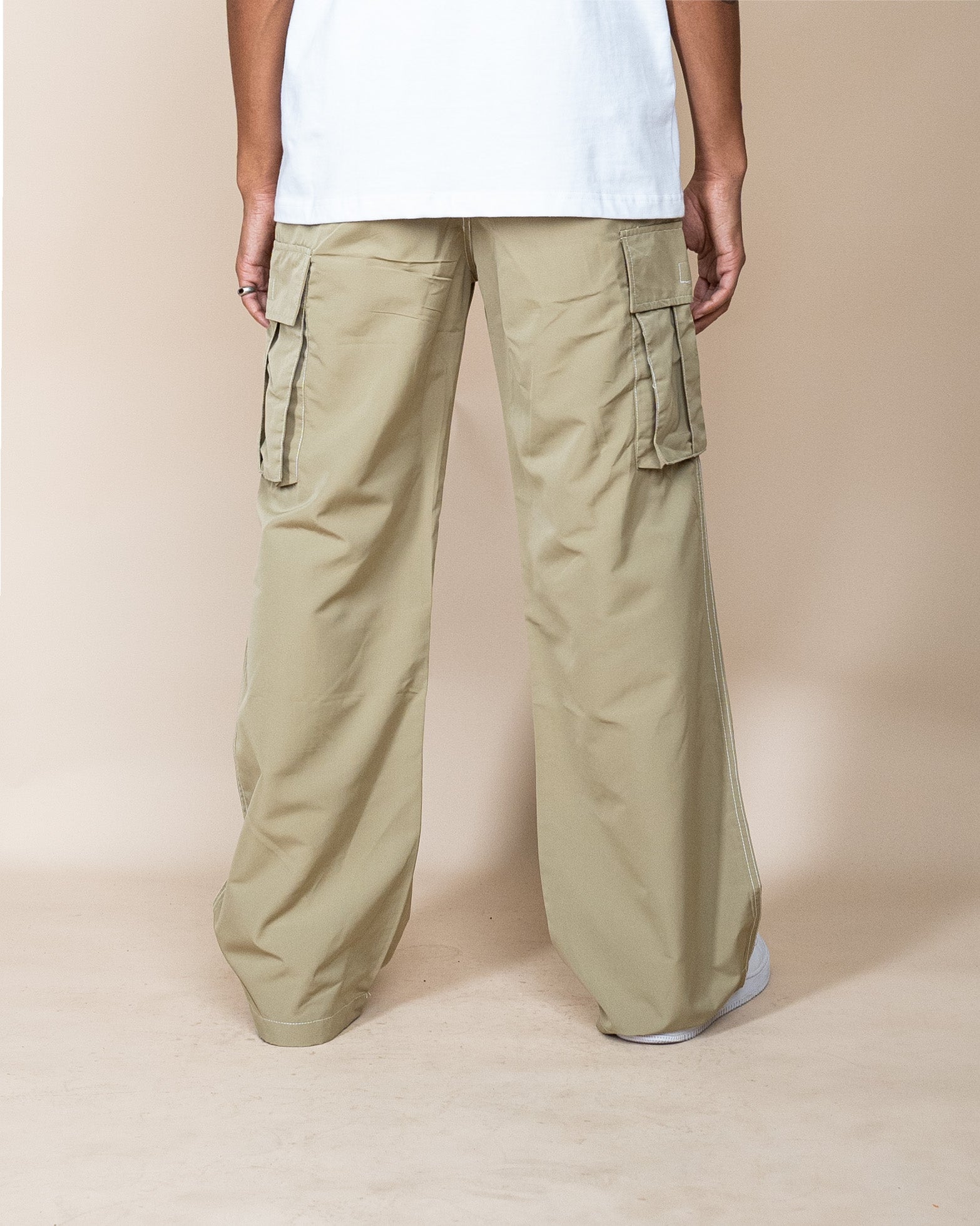 EPTM Campus Cargo Pants - Tan EPTM Campus Cargo Pants - Tan