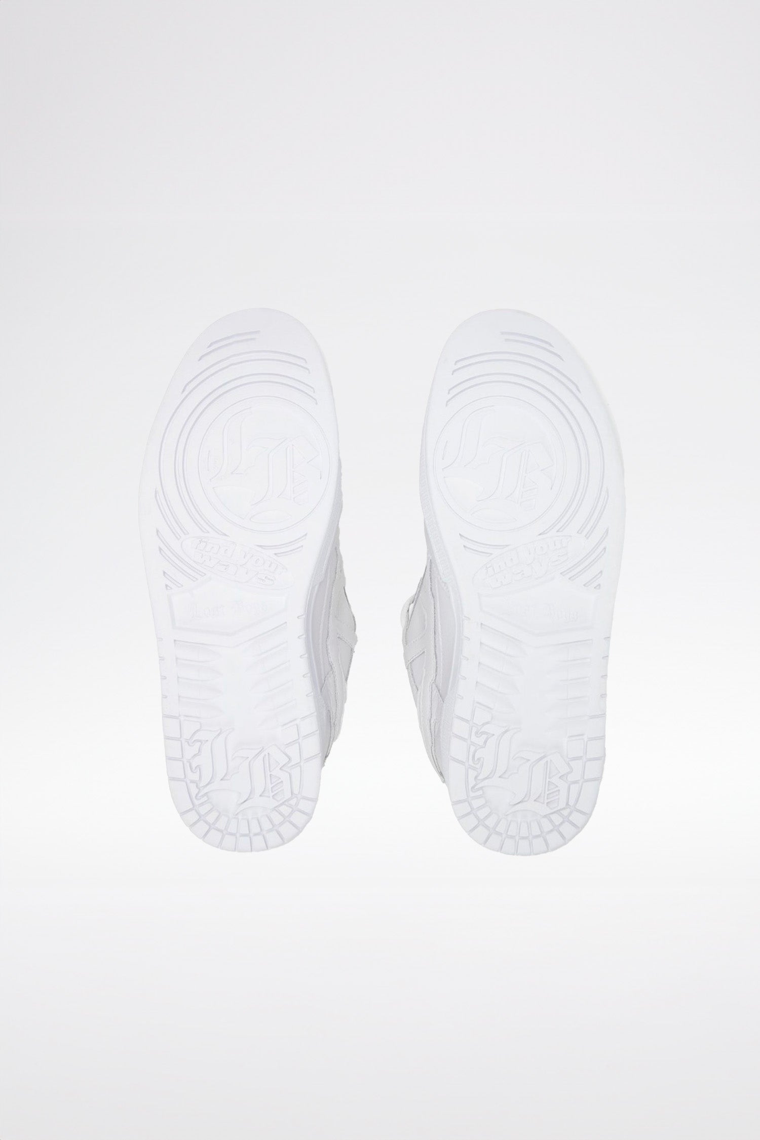 CLOUDS - White CLOUDS - White