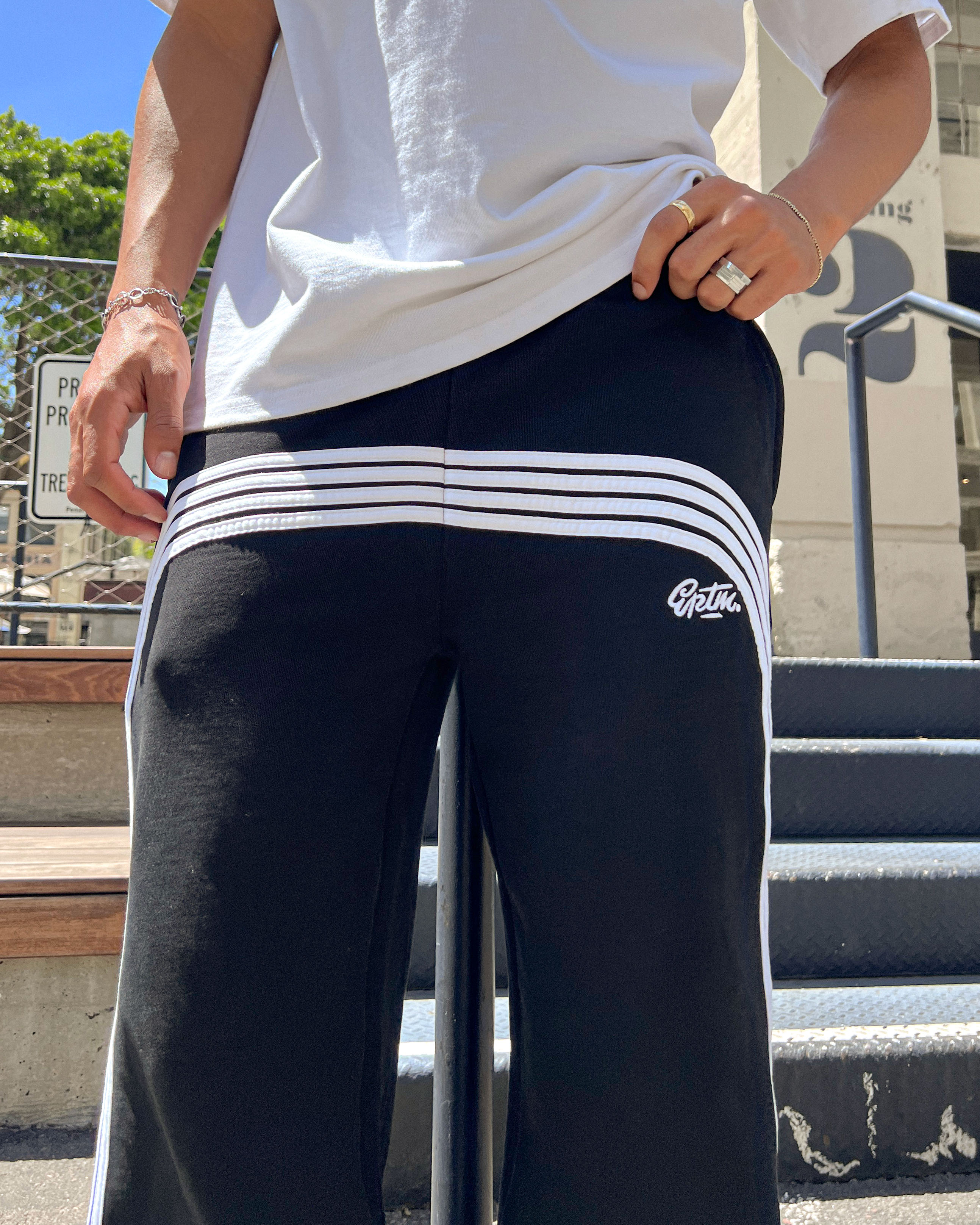 EPTM Curve Terry Pants - Black EPTM Curve Terry Pants - Black