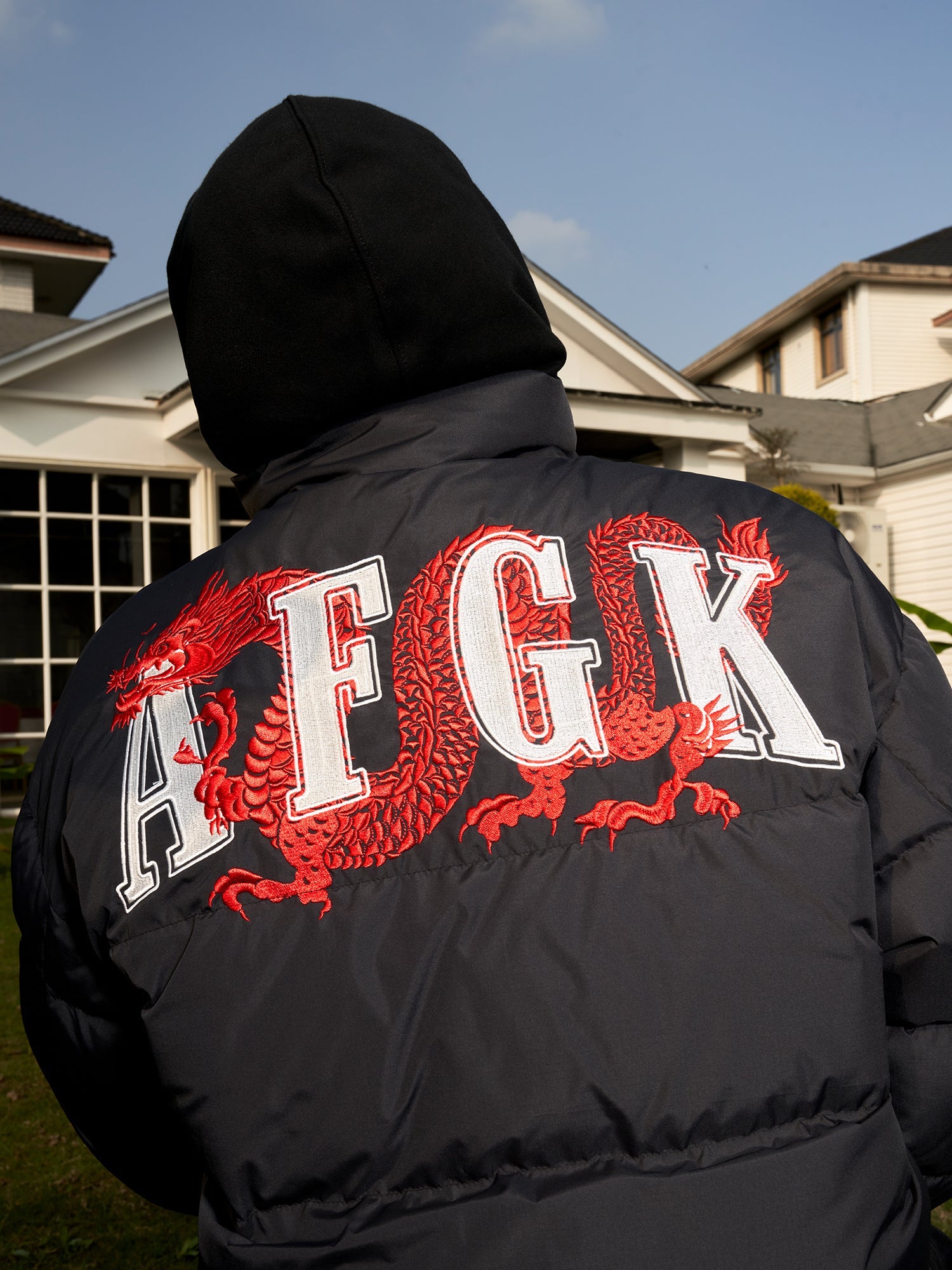 DONCARE(AFGK) “Dragon logo down jacket” DONCARE(AFGK) “Dragon logo down jacket”