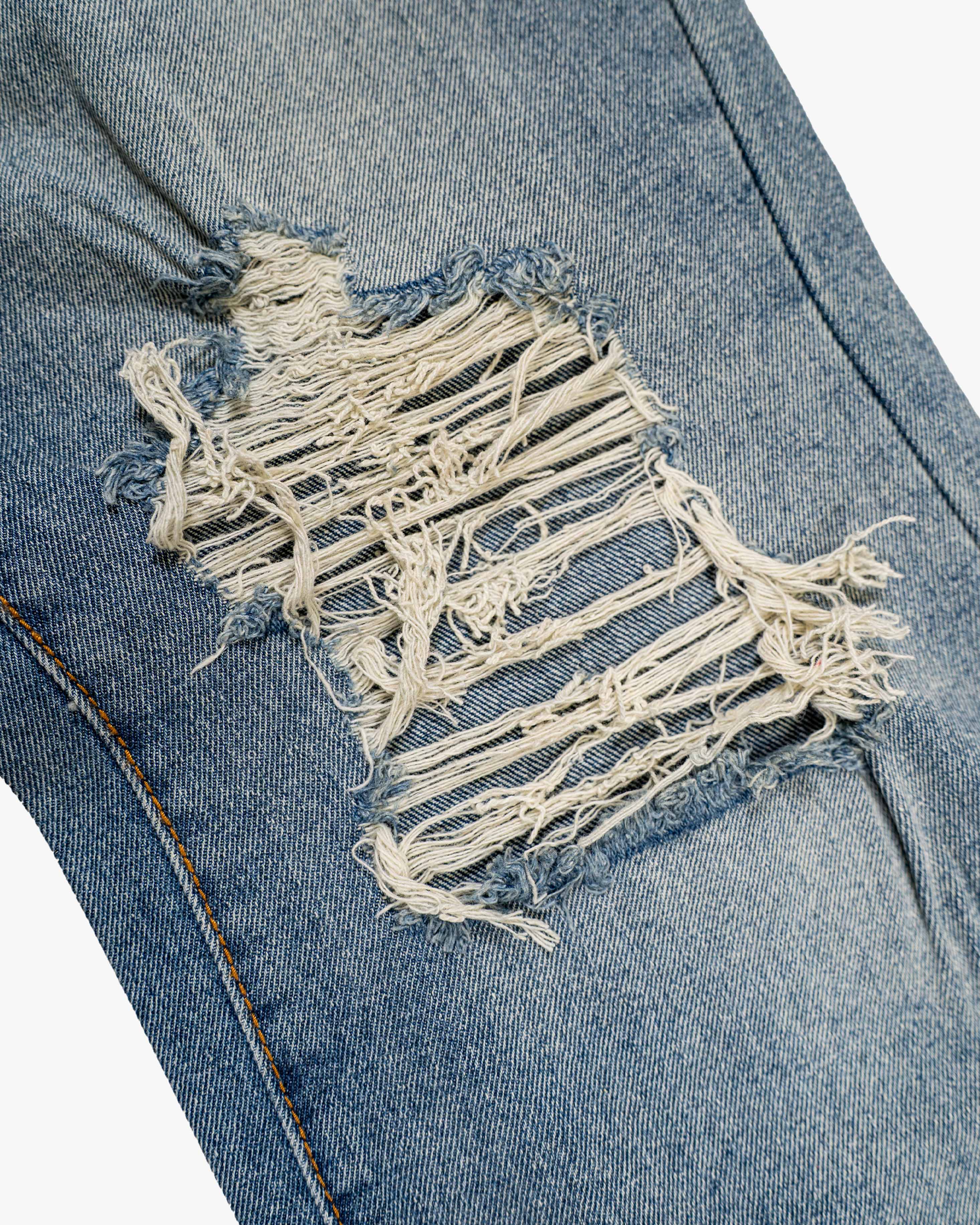 EPTM Distreesed Basic Jeans - Denim Blue EPTM Distreesed Basic Jeans - Denim Blue