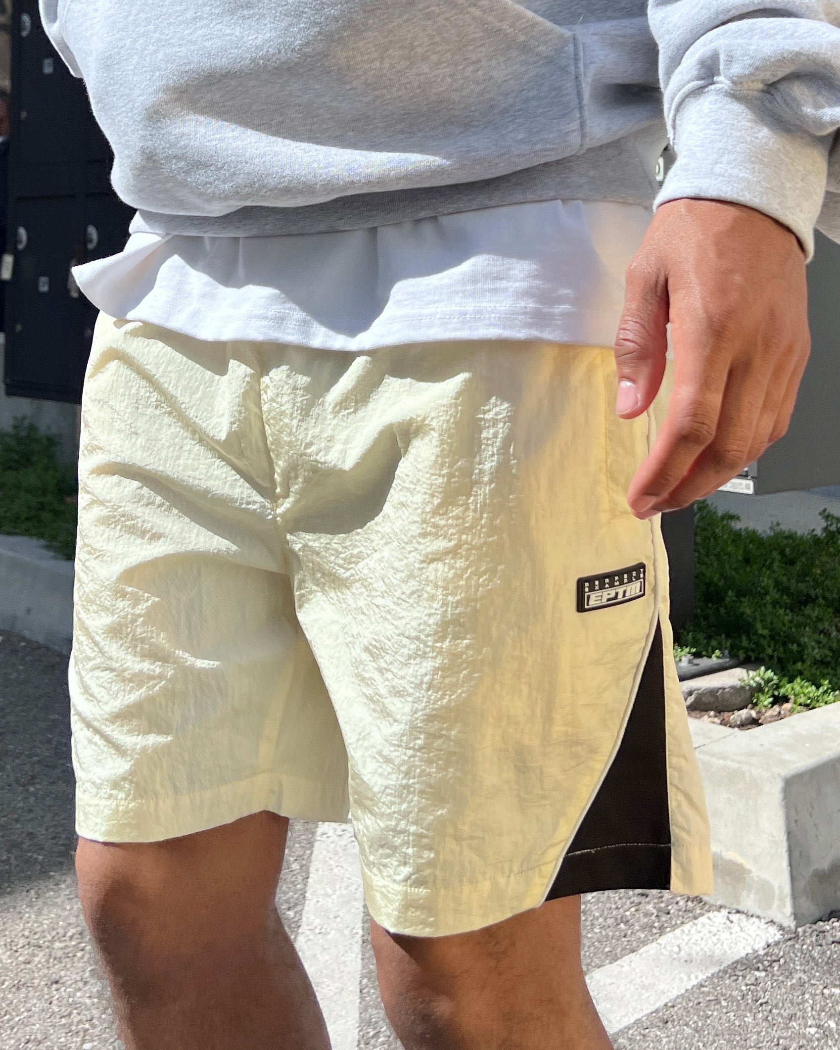 EPTM Derby Shorts - Cream EPTM Derby Shorts - Cream