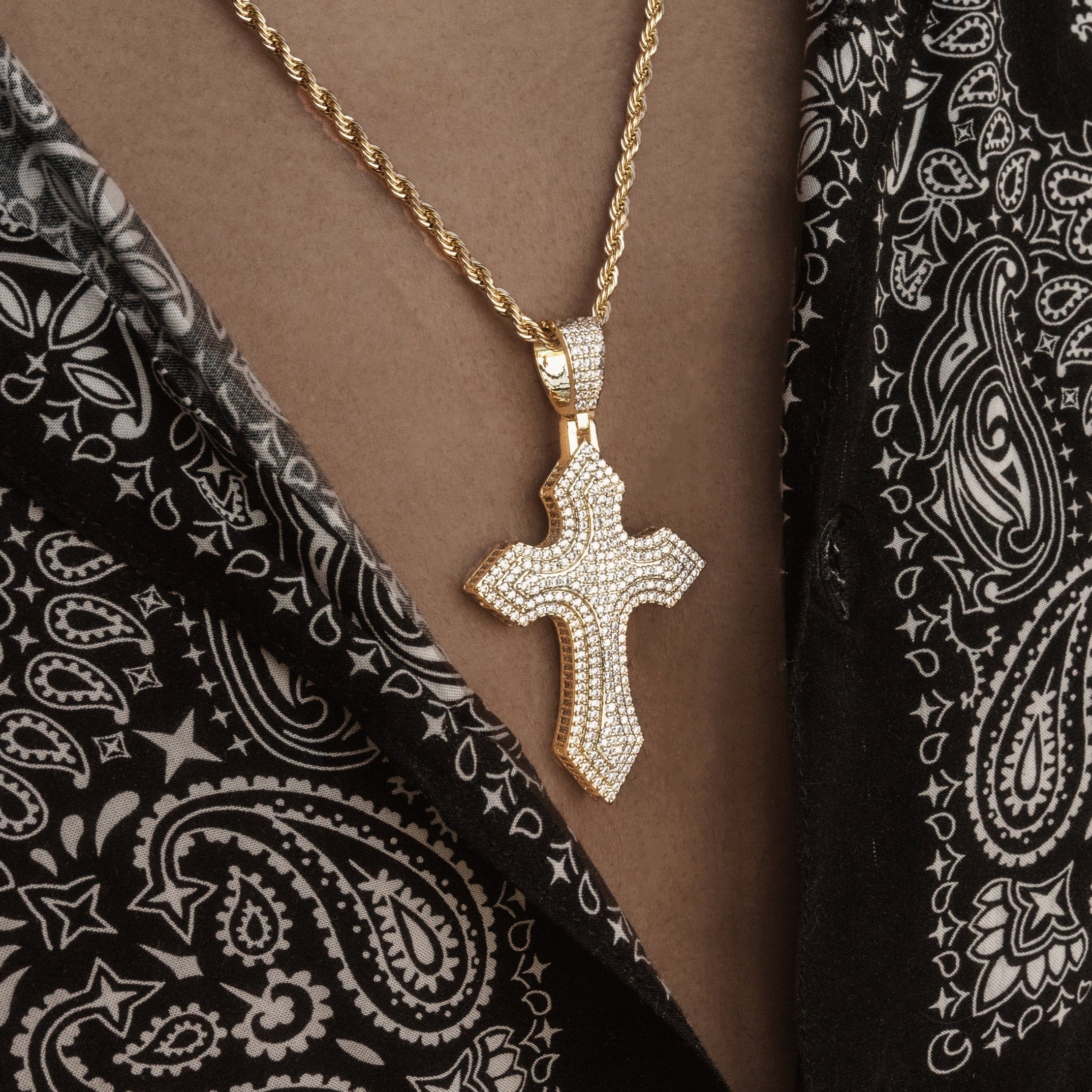 Diamond Royal Cross Necklace Pendant & Rope Chain Diamond Royal Cross Necklace Pendant & Rope Chain