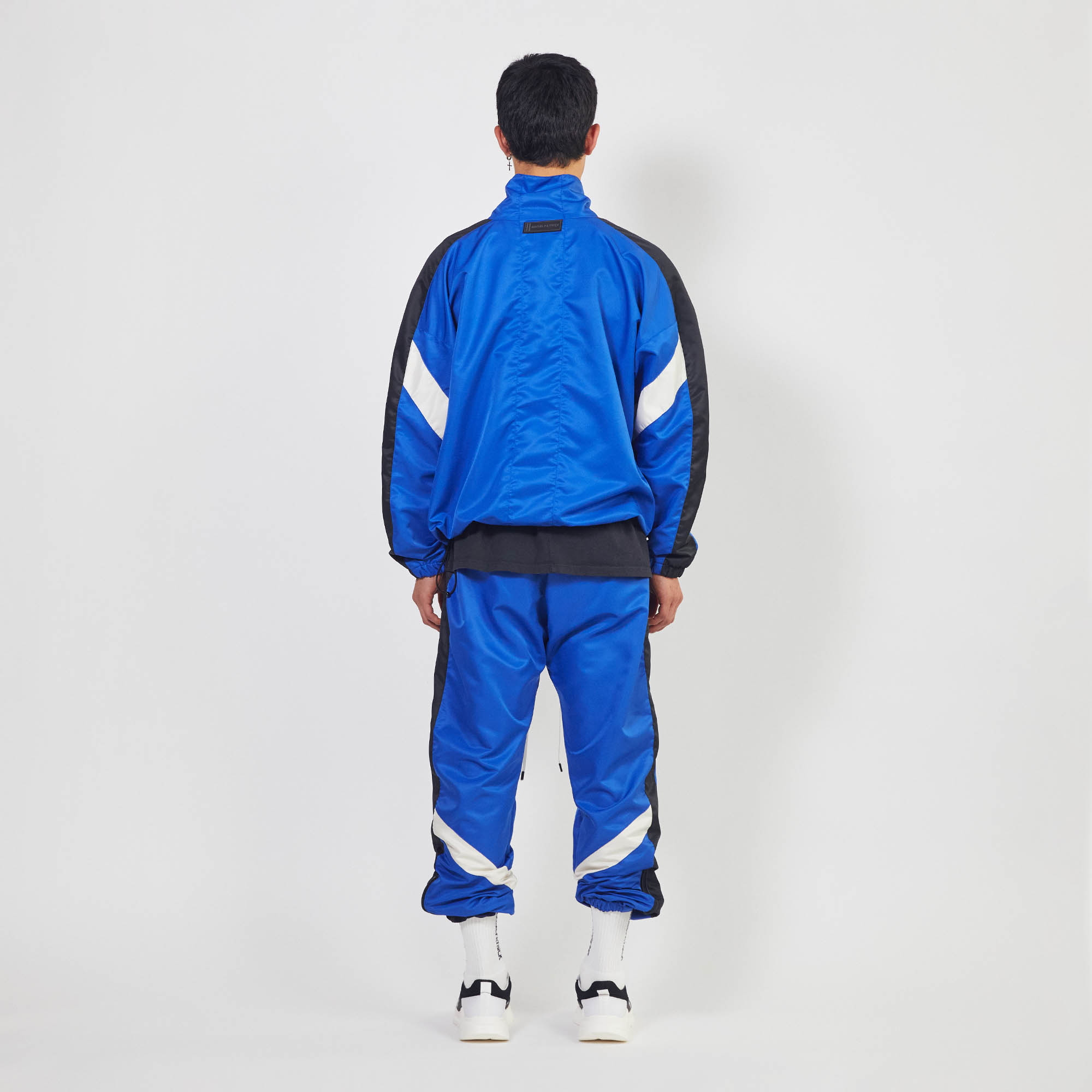 anorak 2.5 / cobalt + black + ivory anorak 2.5 / cobalt + black + ivory