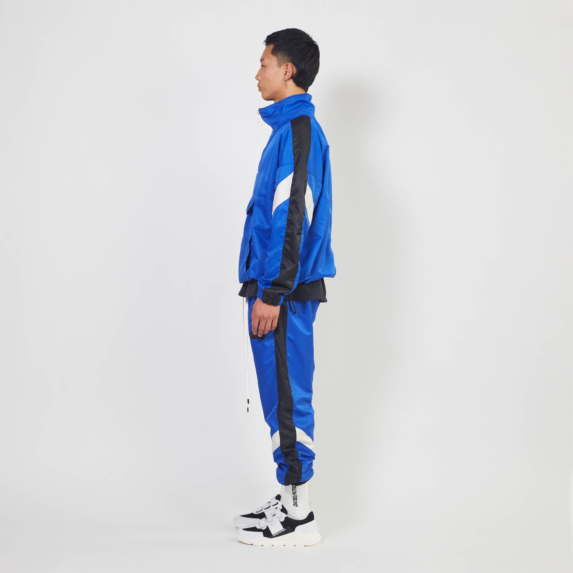 anorak 2.5 / cobalt + black + ivory anorak 2.5 / cobalt + black + ivory