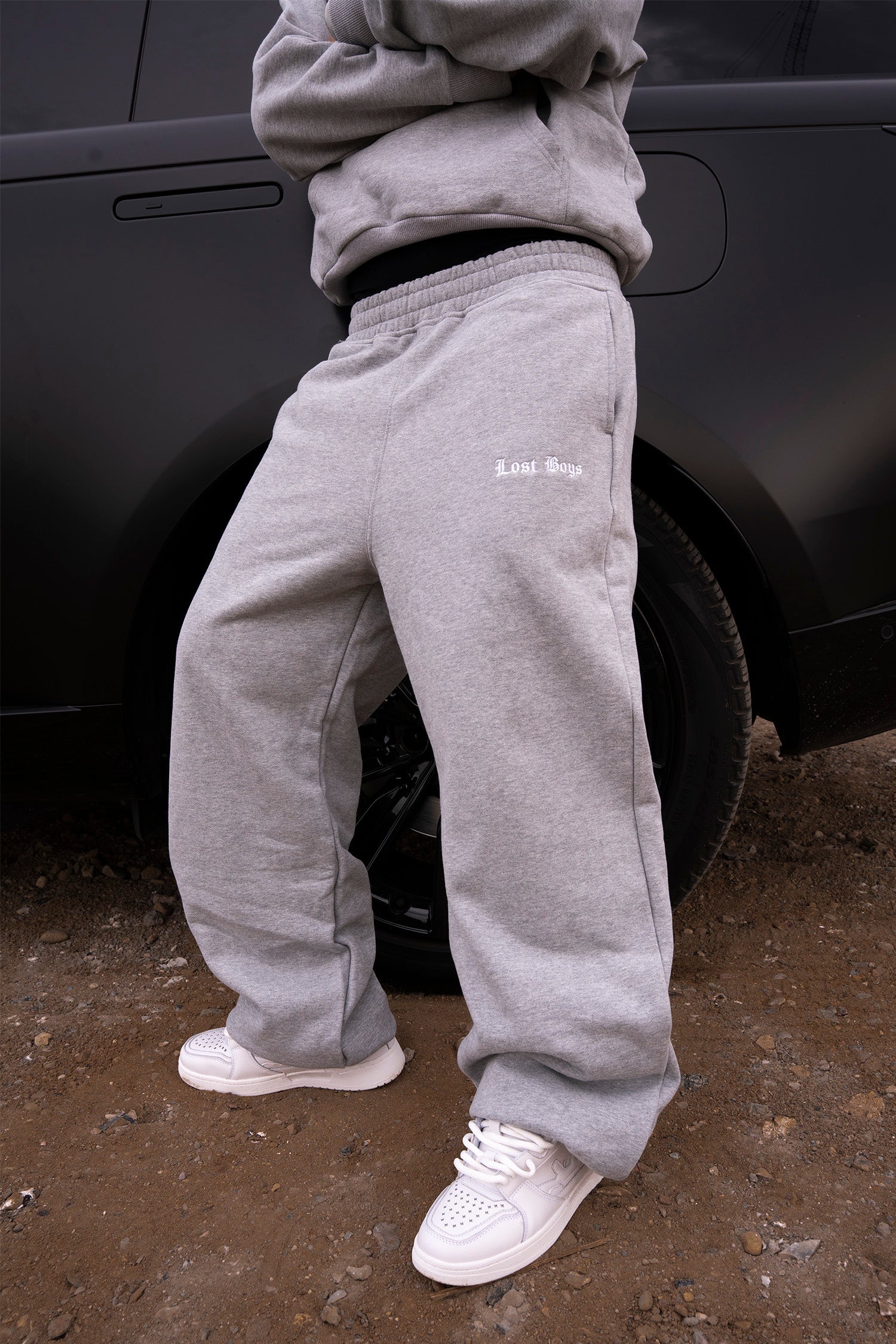 EMBROIDERY LOGO JOGGERS - Gray EMBROIDERY LOGO JOGGERS - Gray