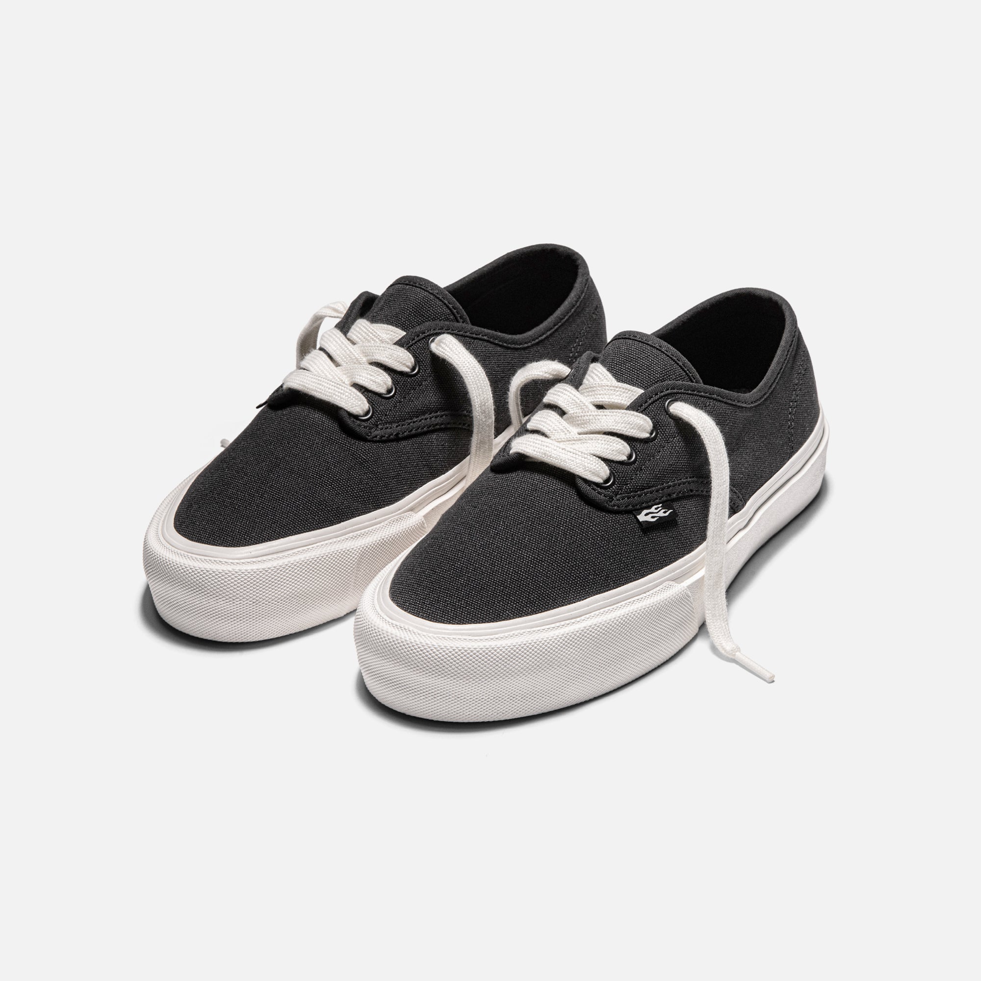 GOWER - GRAPHITE GOWER - GRAPHITE