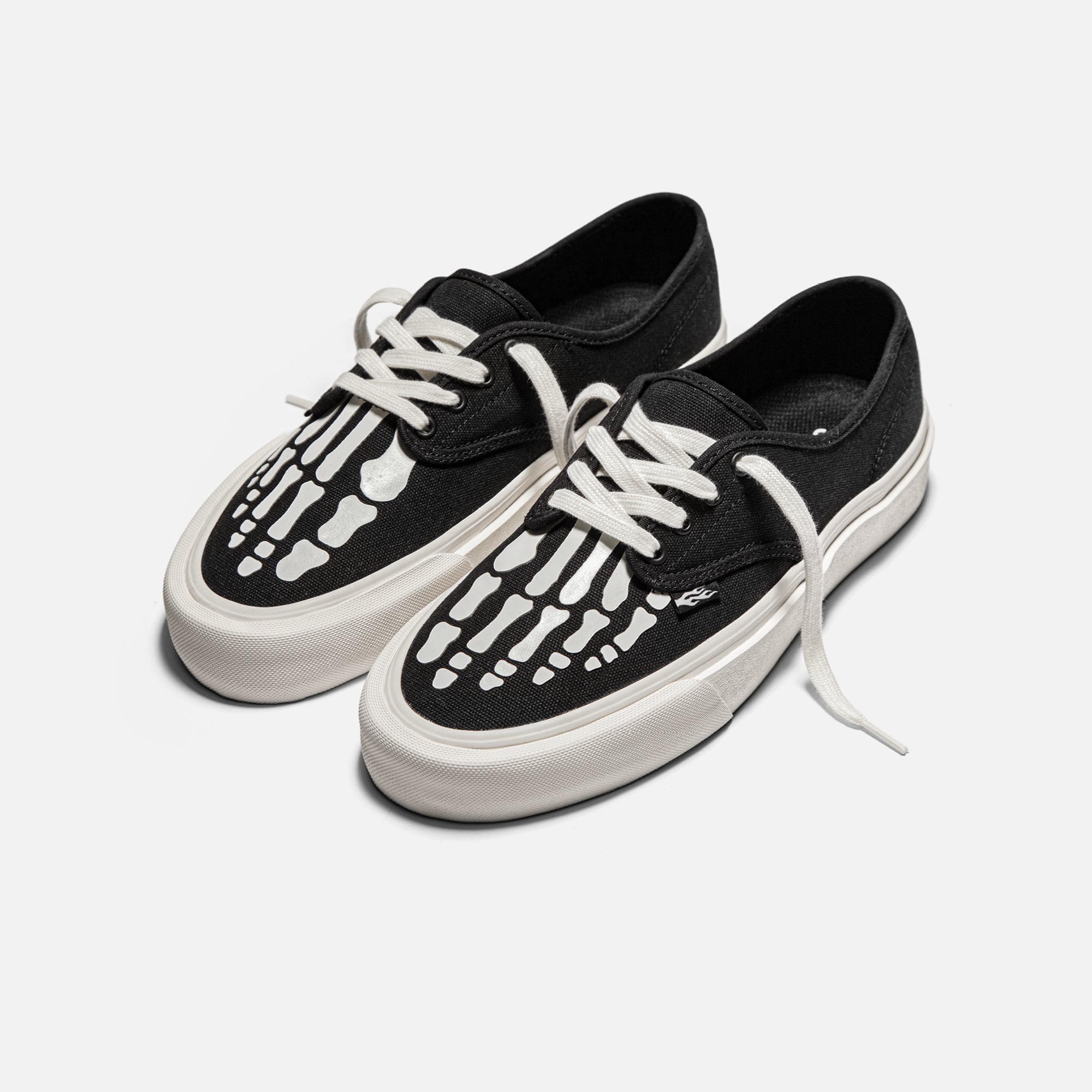 GOWER - BLACK X-RAY GOWER - BLACK X-RAY