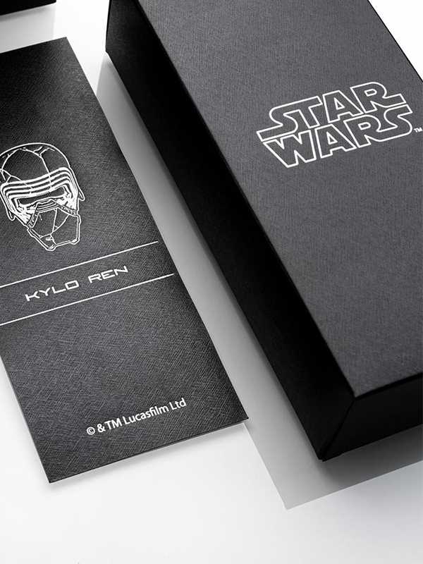 AM1005SW - AMBASSADOR BLACK / KYLO REN / LEATHER BAND AM1005SW - AMBASSADOR BLACK / KYLO REN / LEATHER BAND