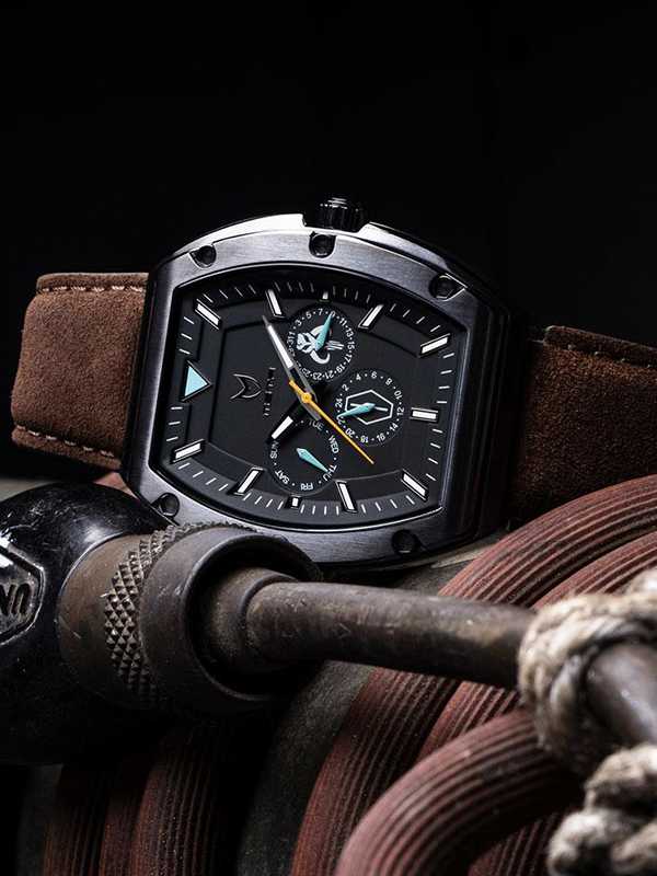 MJ117SW - MAJOR TITANIUM/ BLACK / LEATHER BAND MJ117SW - MAJOR TITANIUM/ BLACK / LEATHER BAND