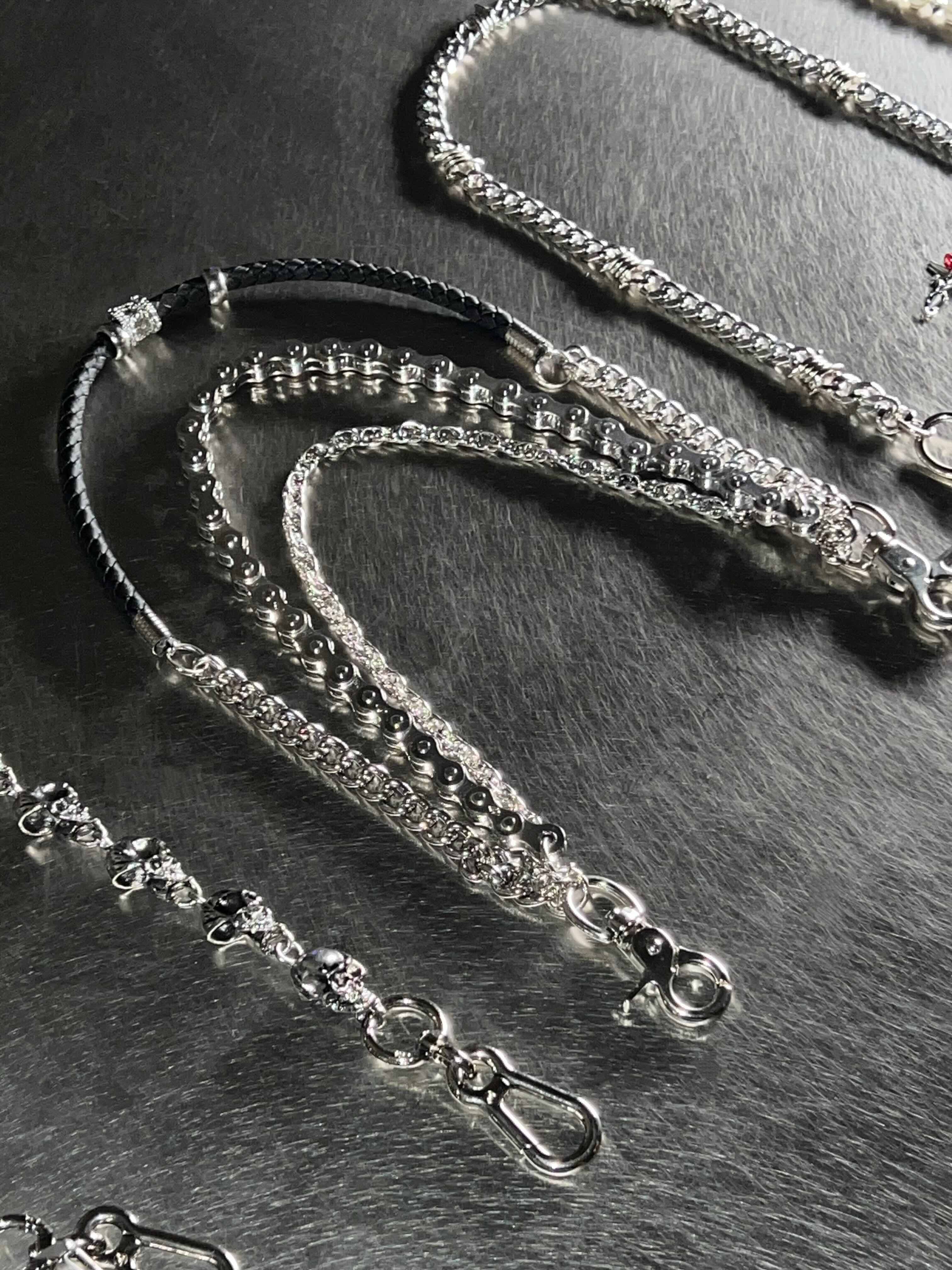 ETERNAL NOIR ETERNAL NOIR