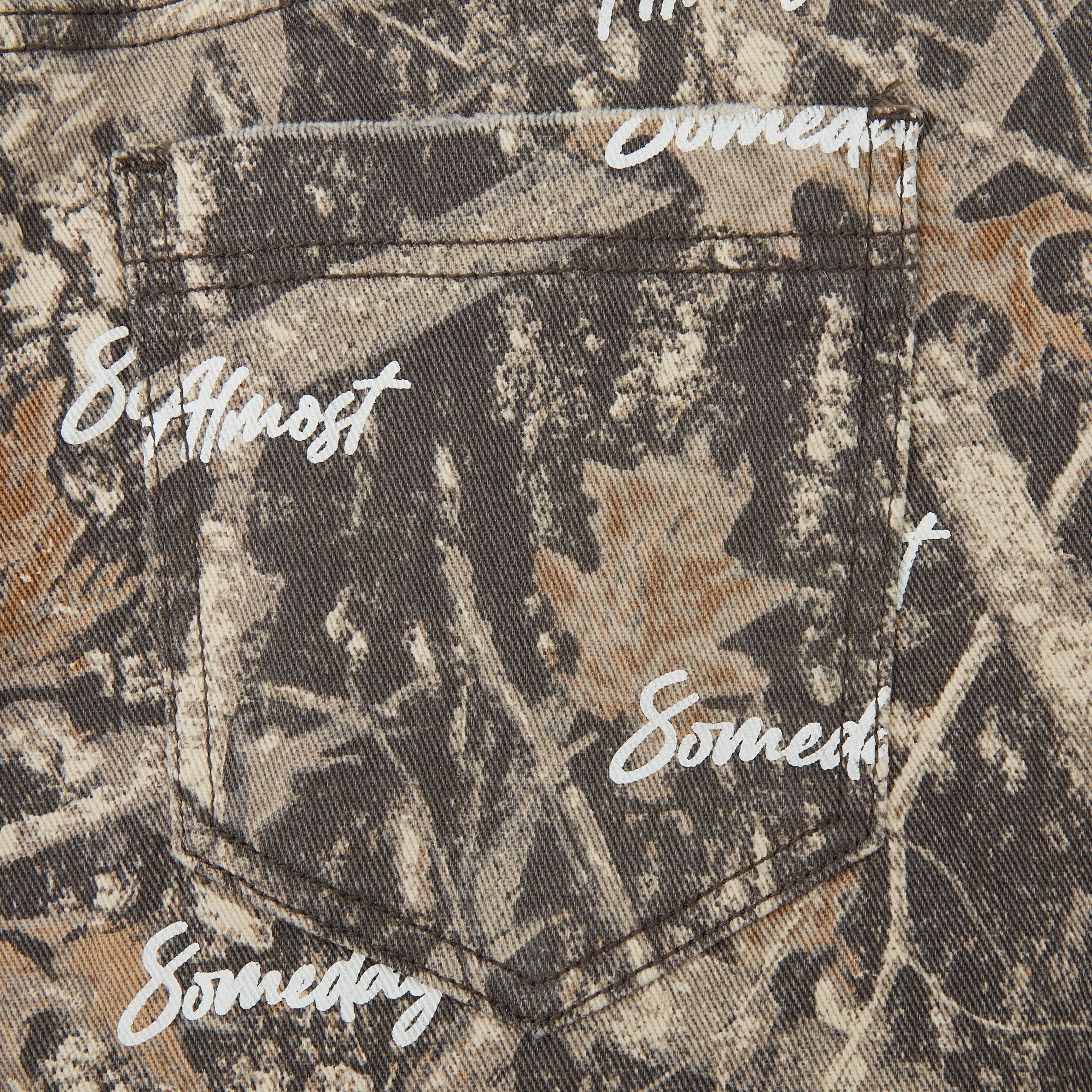 Signature AOP Camo Cargo Shorts Signature AOP Camo Cargo Shorts