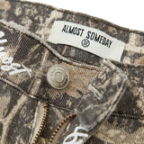 Signature AOP Camo Cargo Pants Signature AOP Camo Cargo Pants