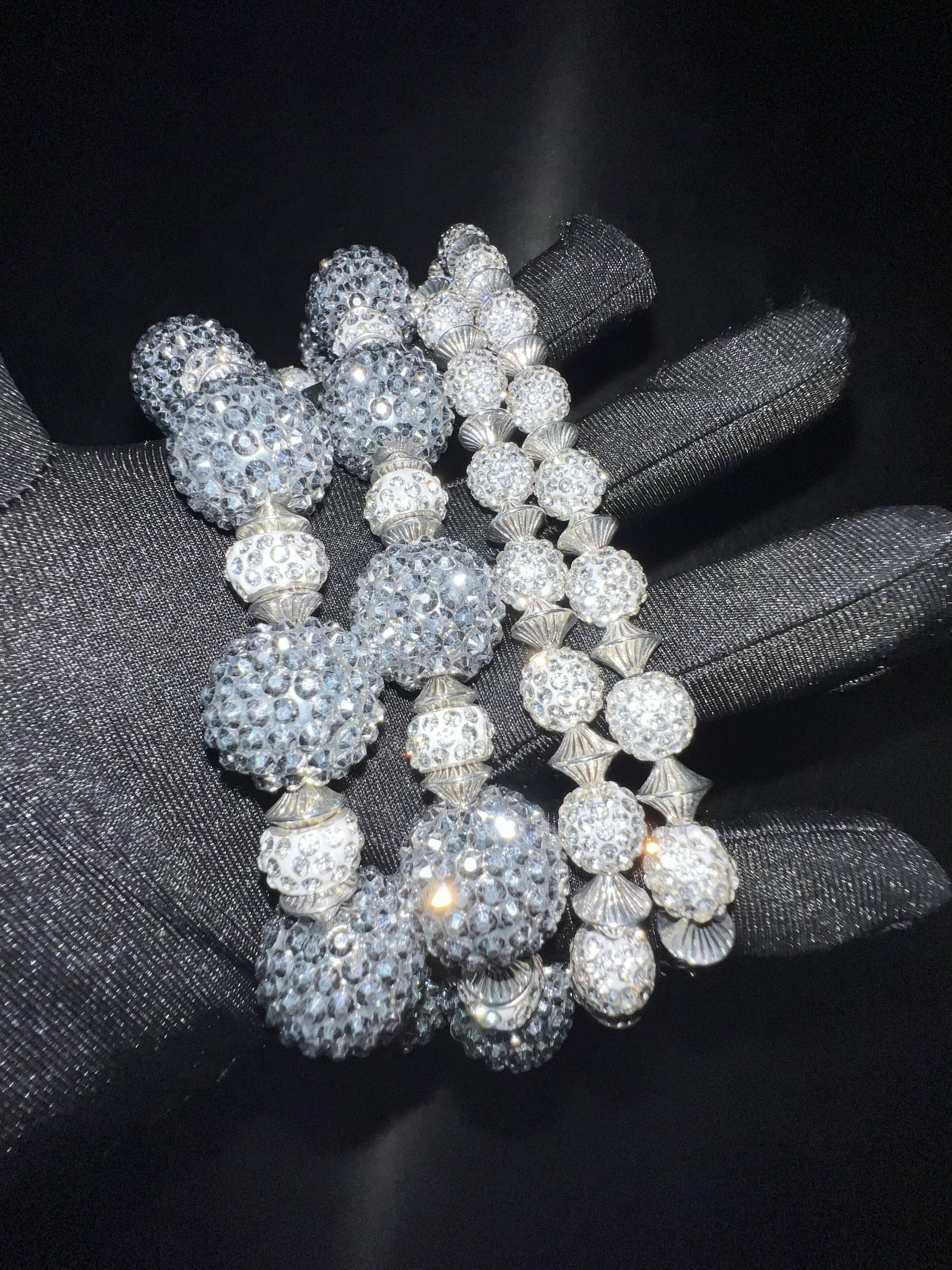 MOONLIT BUBBLE(NEW) MOONLIT BUBBLE(NEW)