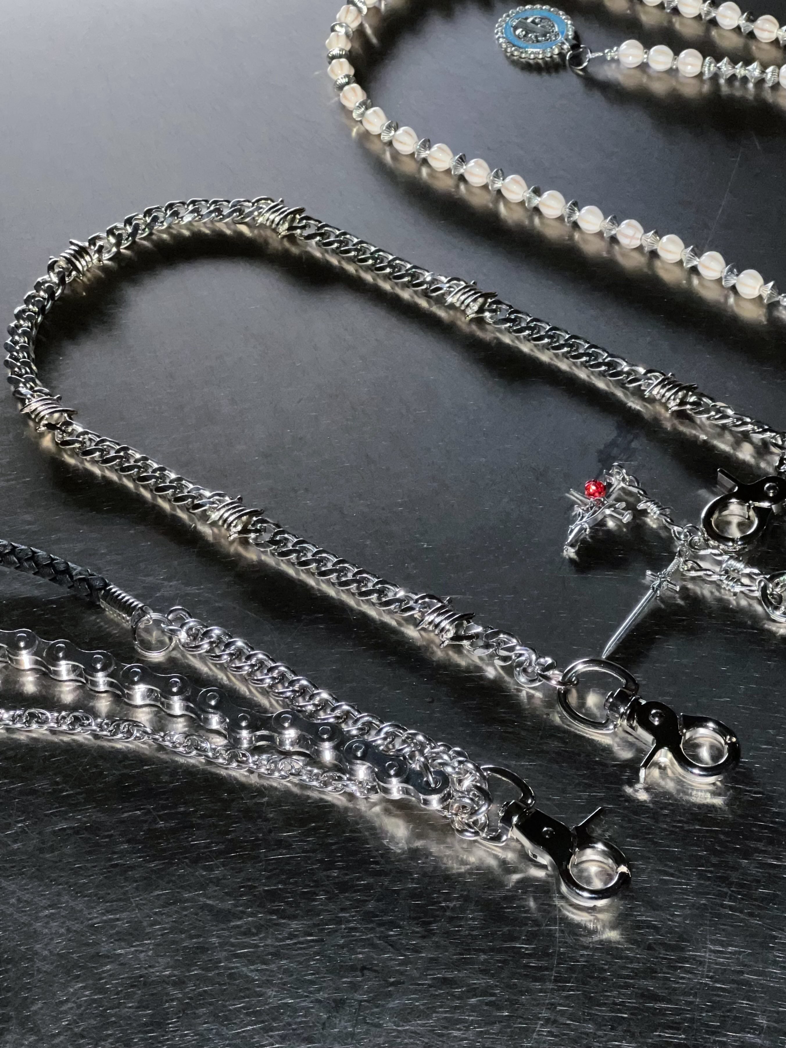 ASHEN THORN (NEW) ASHEN THORN (NEW)