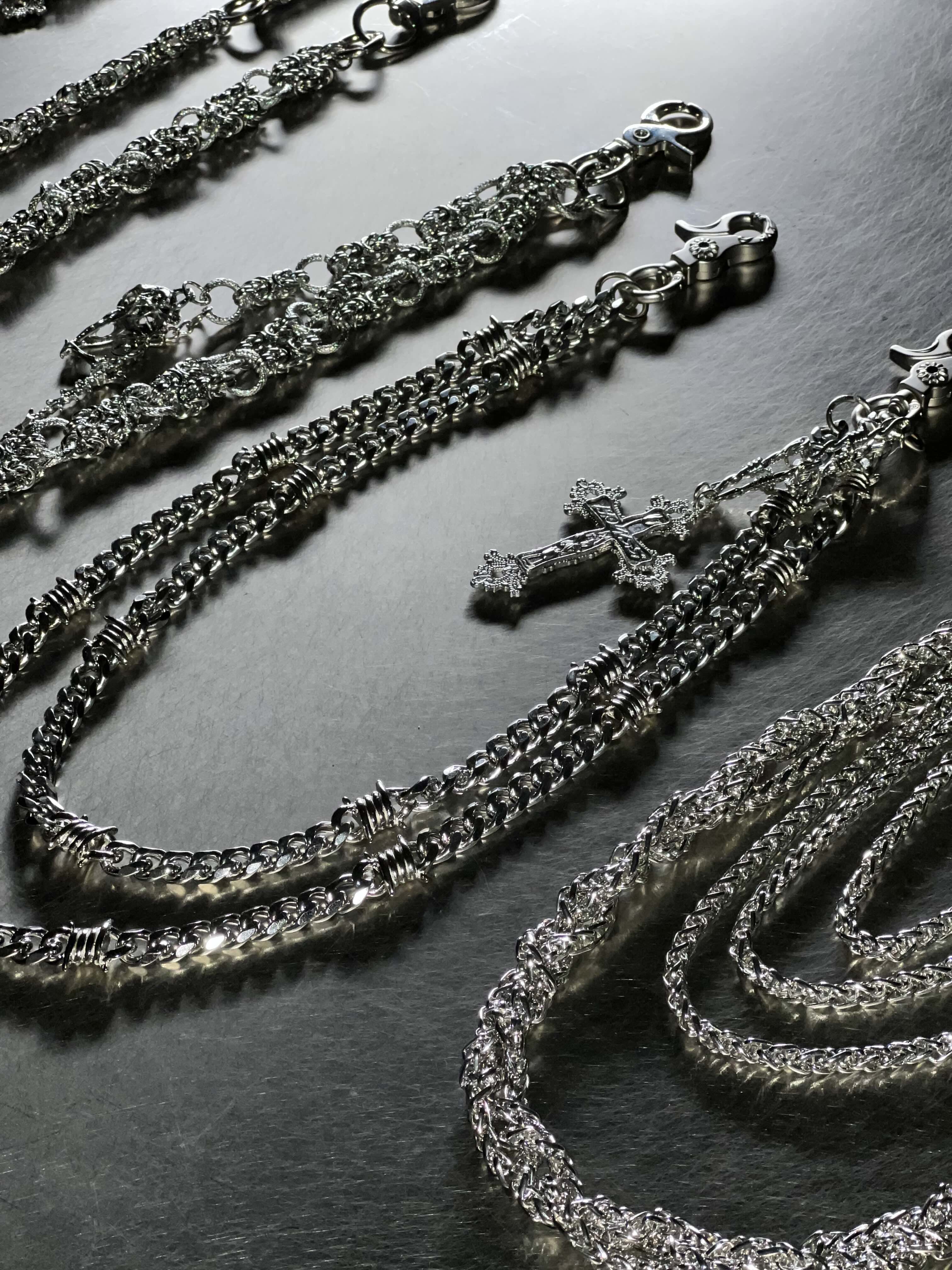 CROWNED THORN(NEW) CROWNED THORN(NEW)