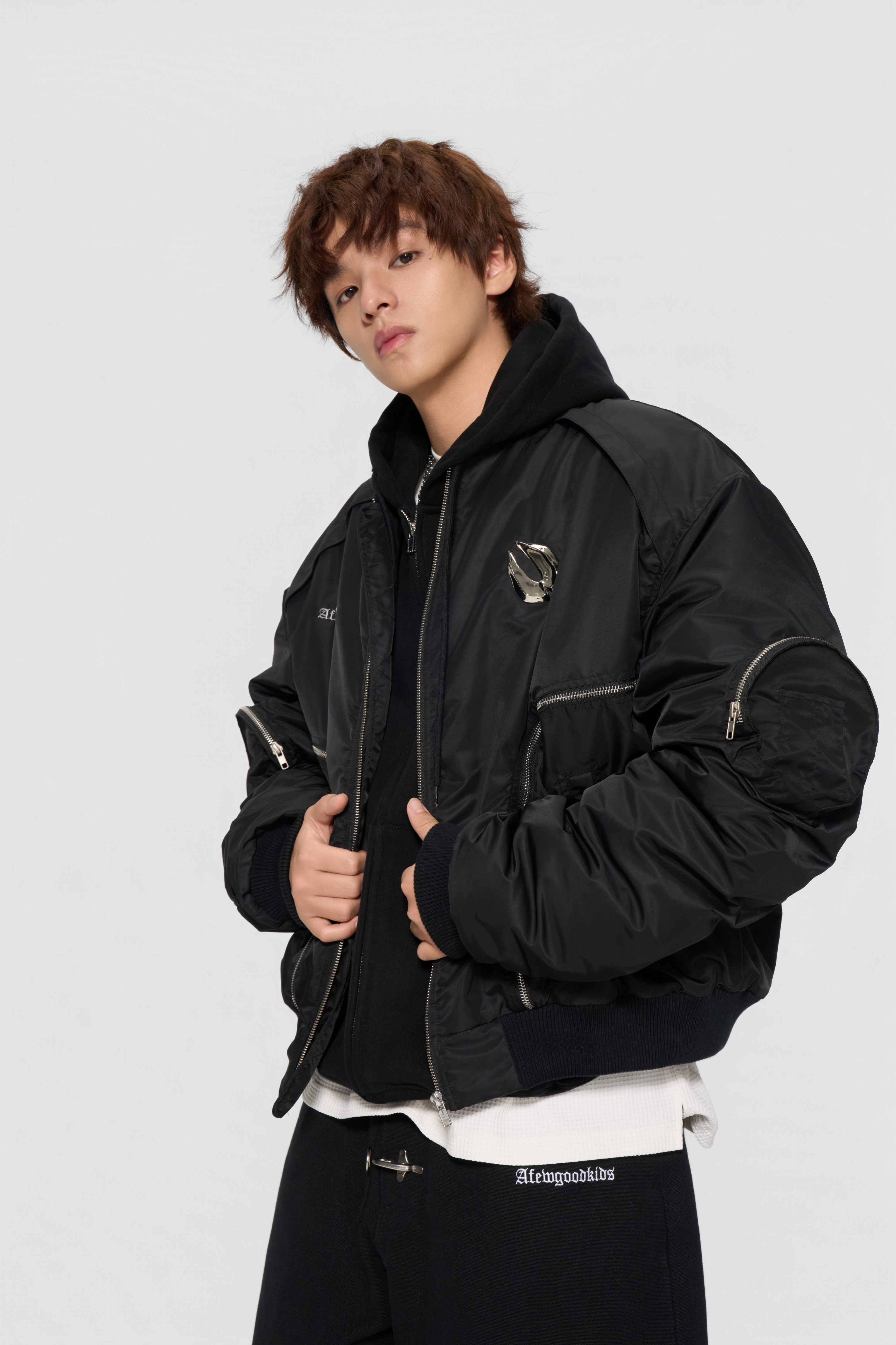 The lottery GT "Metal logo MA-1 jacket" The lottery GT "Metal logo MA-1 jacket"