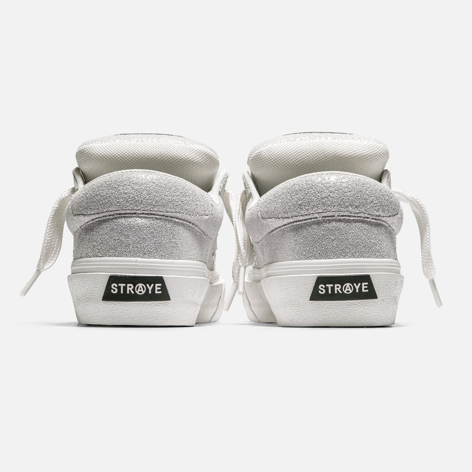 LOGAN PUFF - METALLIC CHROME LOGAN PUFF - METALLIC CHROME