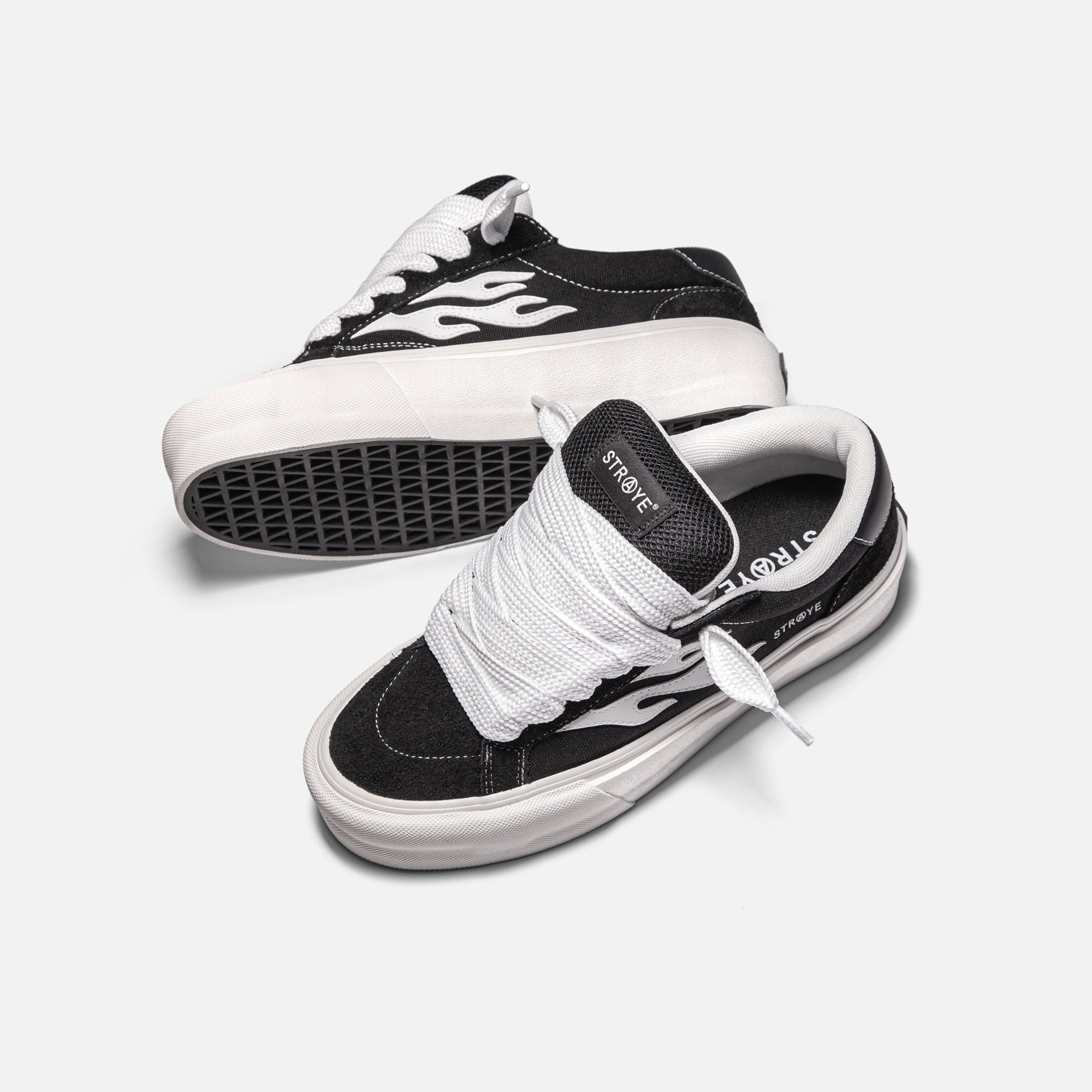 LOGAN STOMPER - BLACK LOGAN STOMPER - BLACK