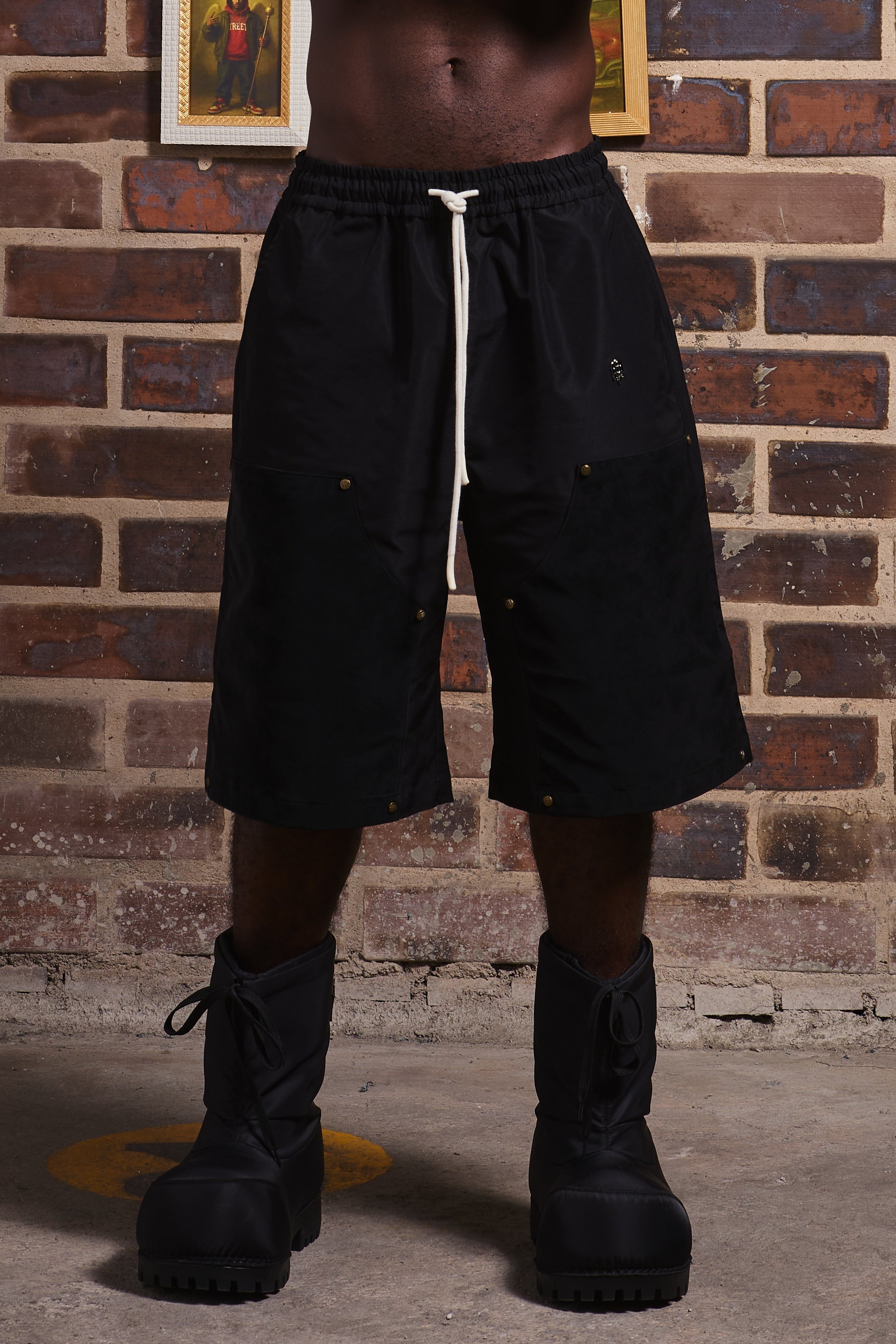 HOLLYWOOD 1 HOLLYWOOD 1