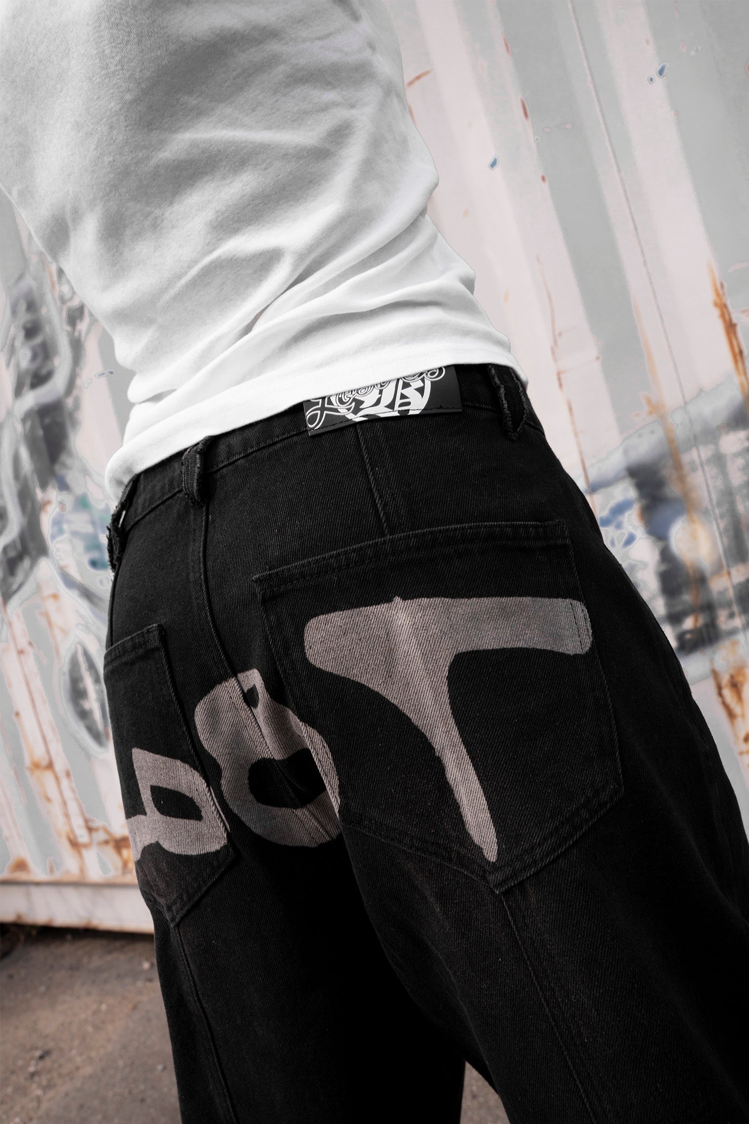 OUTERSEAM LOGO JEANS - Stonewashed Black OUTERSEAM LOGO JEANS - Stonewashed Black