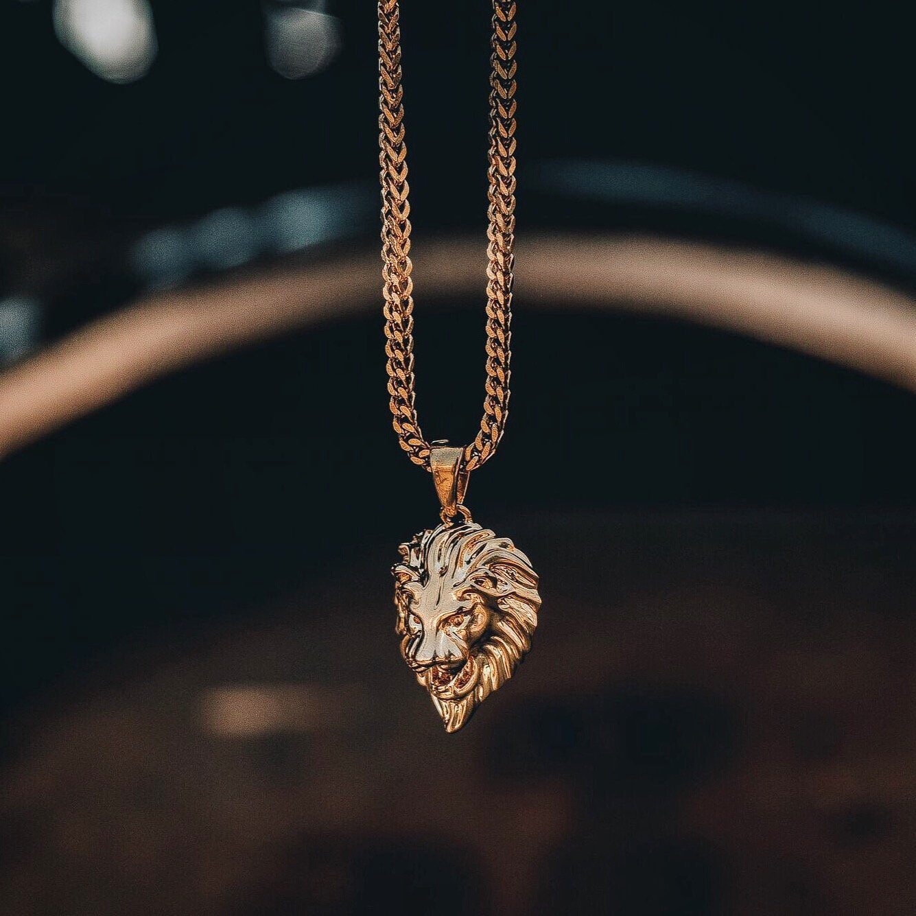 Micro Lion Head Necklace Pendant & Franco Box Chain Micro Lion Head Necklace Pendant & Franco Box Chain