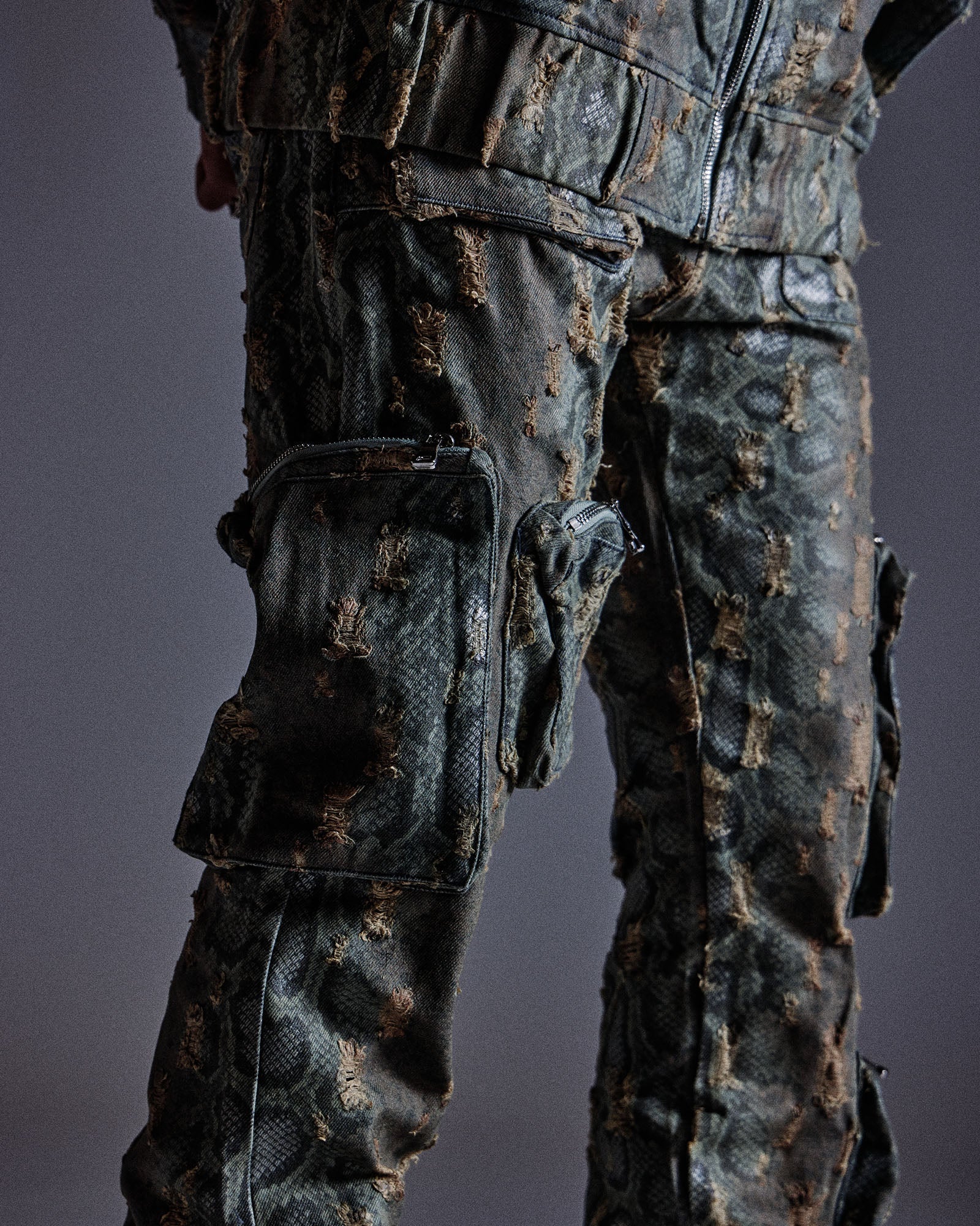 "Ahmanson" Denim Snakeskin Flared Cargo Pant (Blue) "Ahmanson" Denim Snakeskin Flared Cargo Pant (Blue)