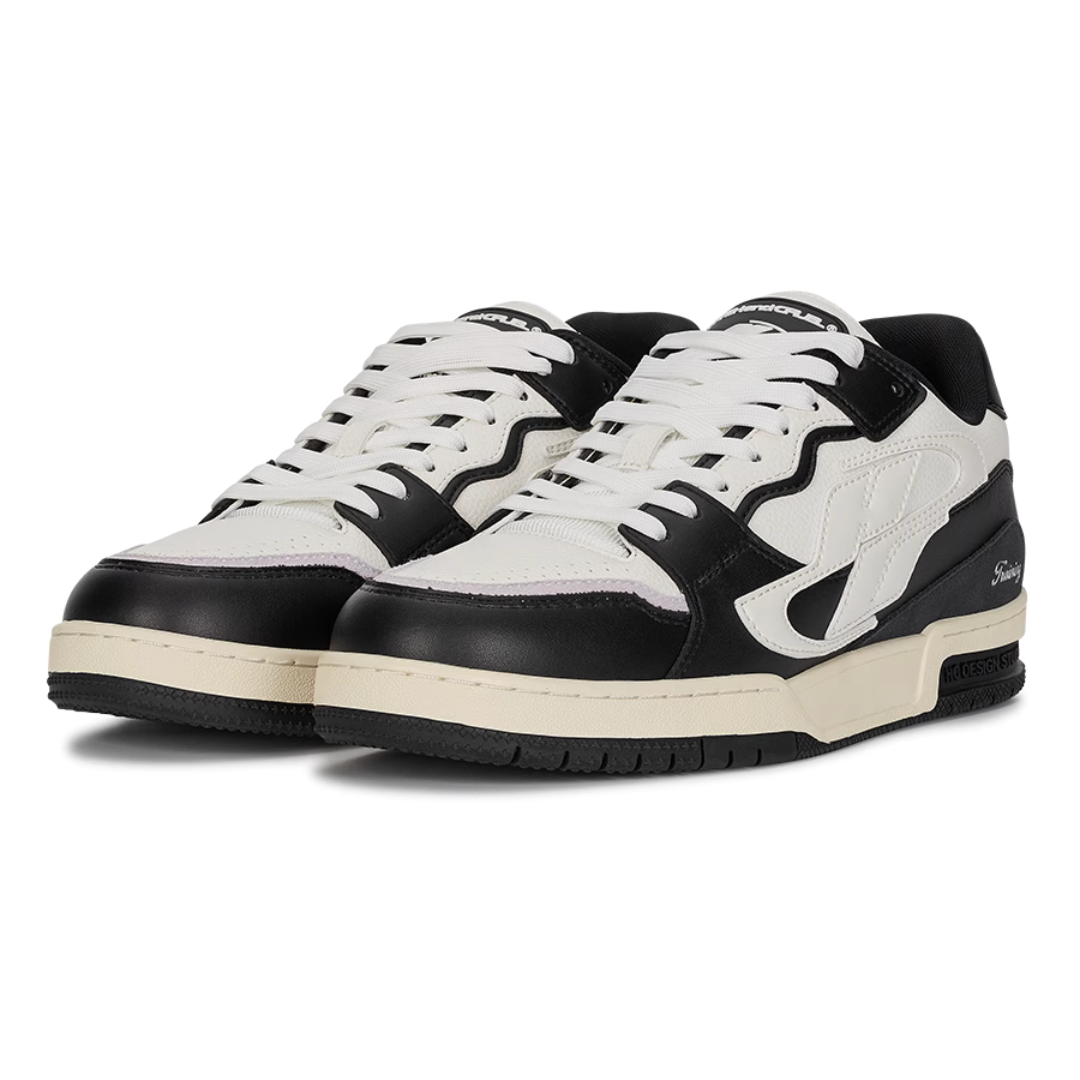 Star Ring Embroidered Logo Black Shoes Star Ring Embroidered Logo Black Shoes