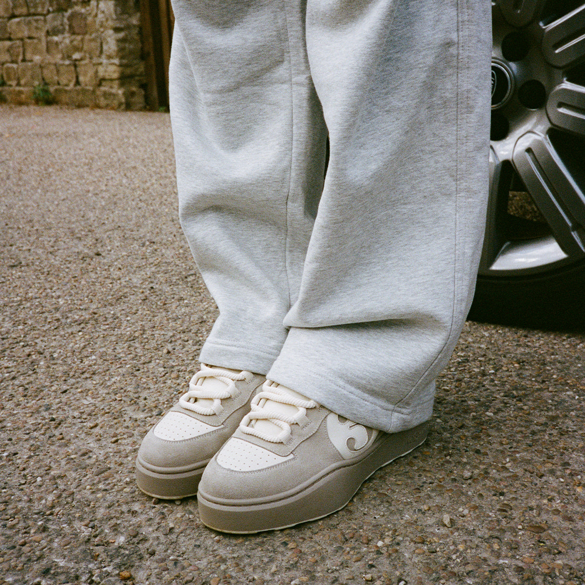 320s - WOLF GREY SUEDE 320s - WOLF GREY SUEDE