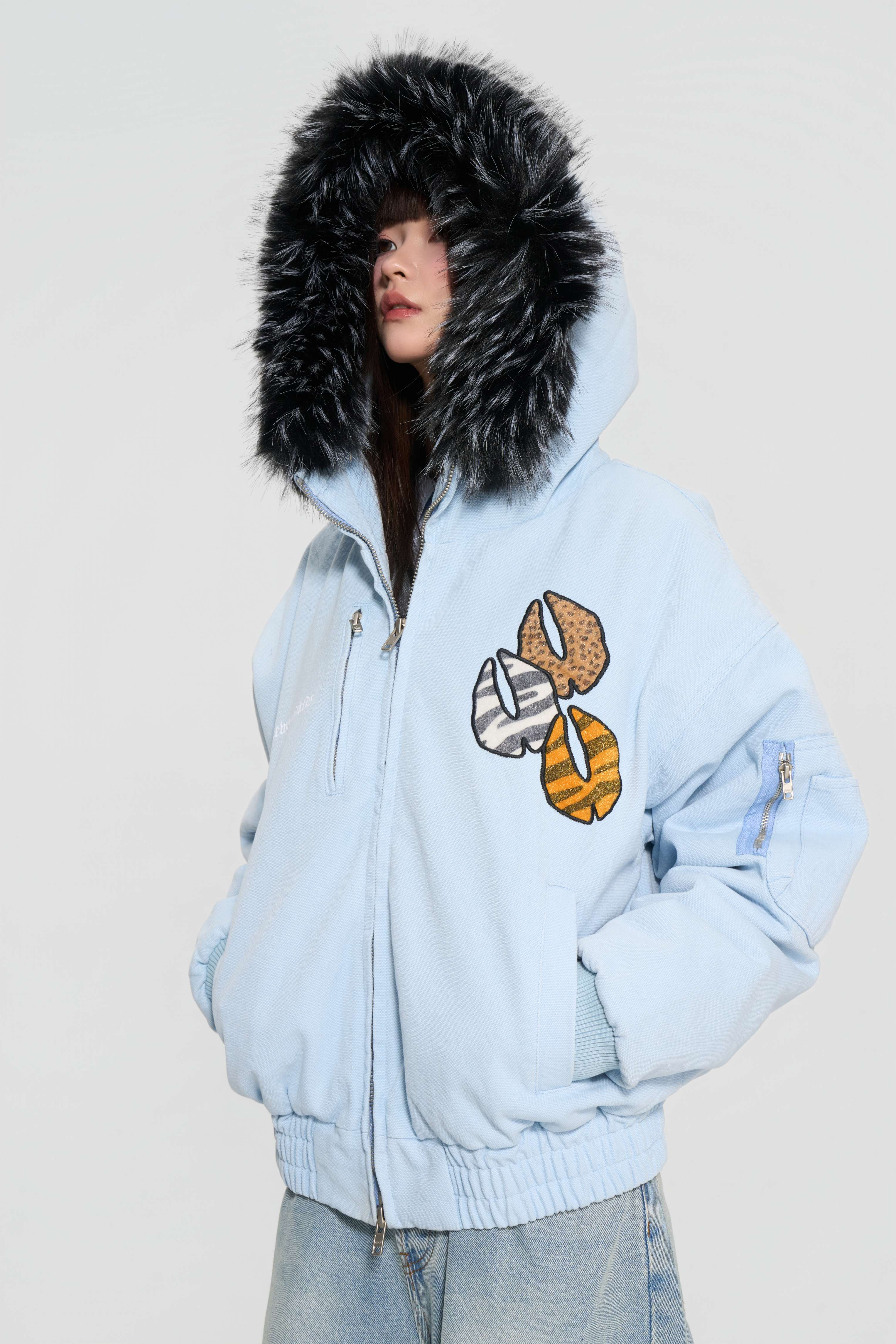 The lottery GT "Fur hooded canvas jacket" The lottery GT "Fur hooded canvas jacket"