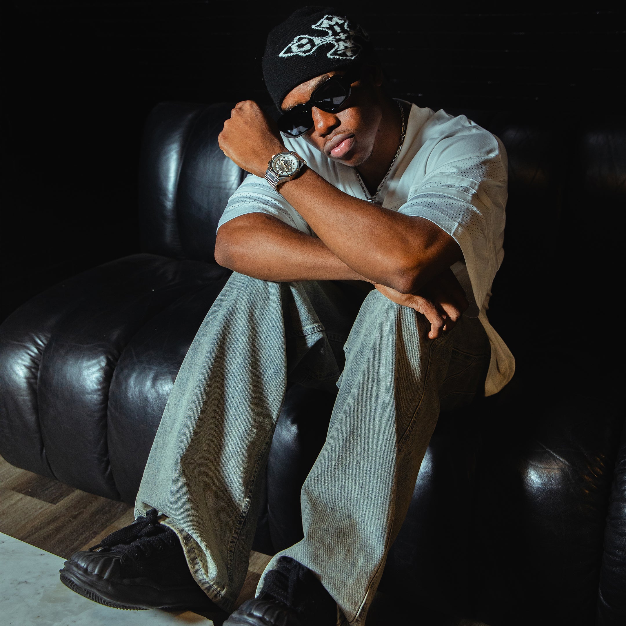 AM1045SS - AMBASSADOR SILVER & GOLD WATCH AM1045SS - AMBASSADOR SILVER & GOLD WATCH